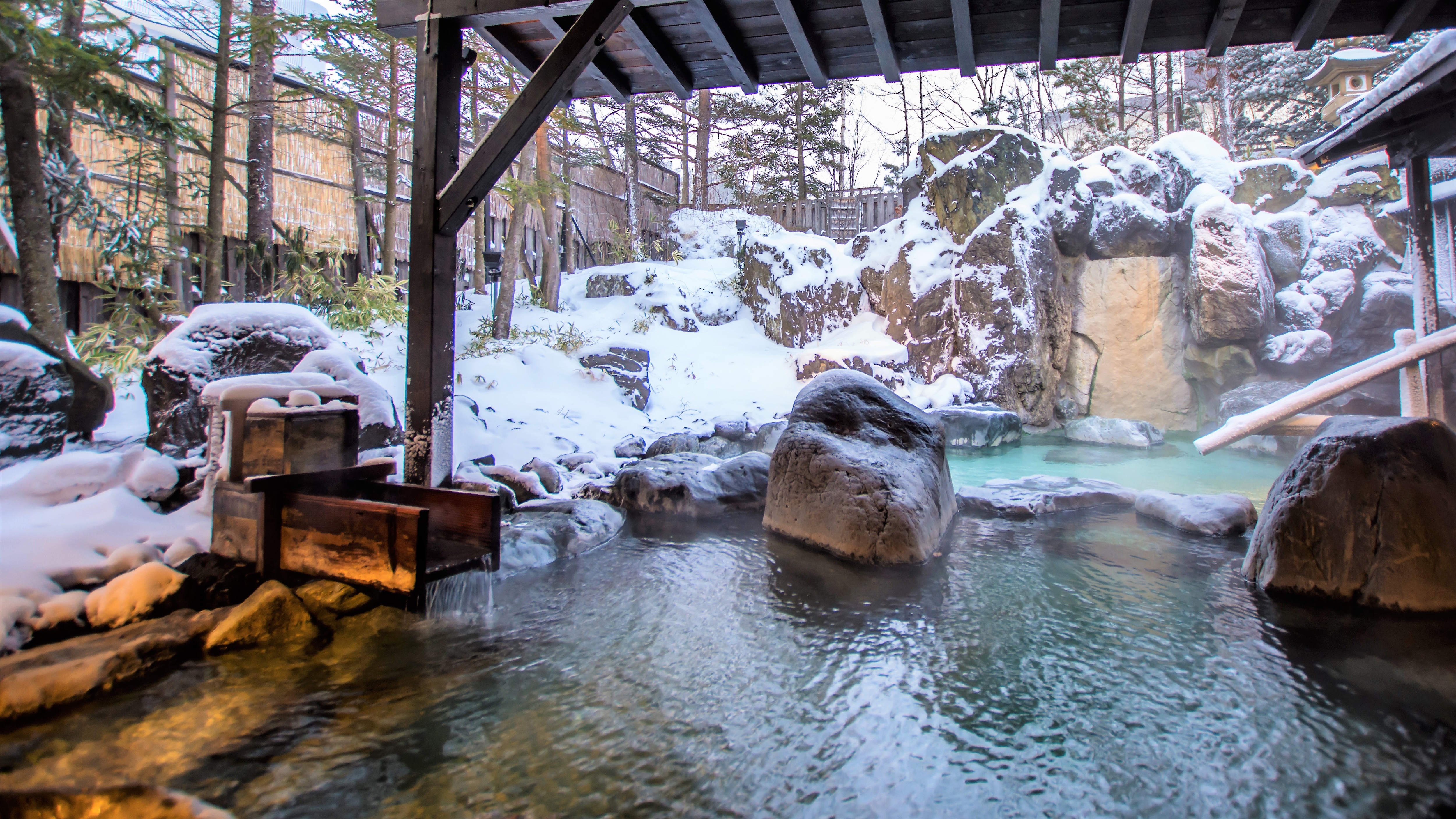 Open-air bath / winter