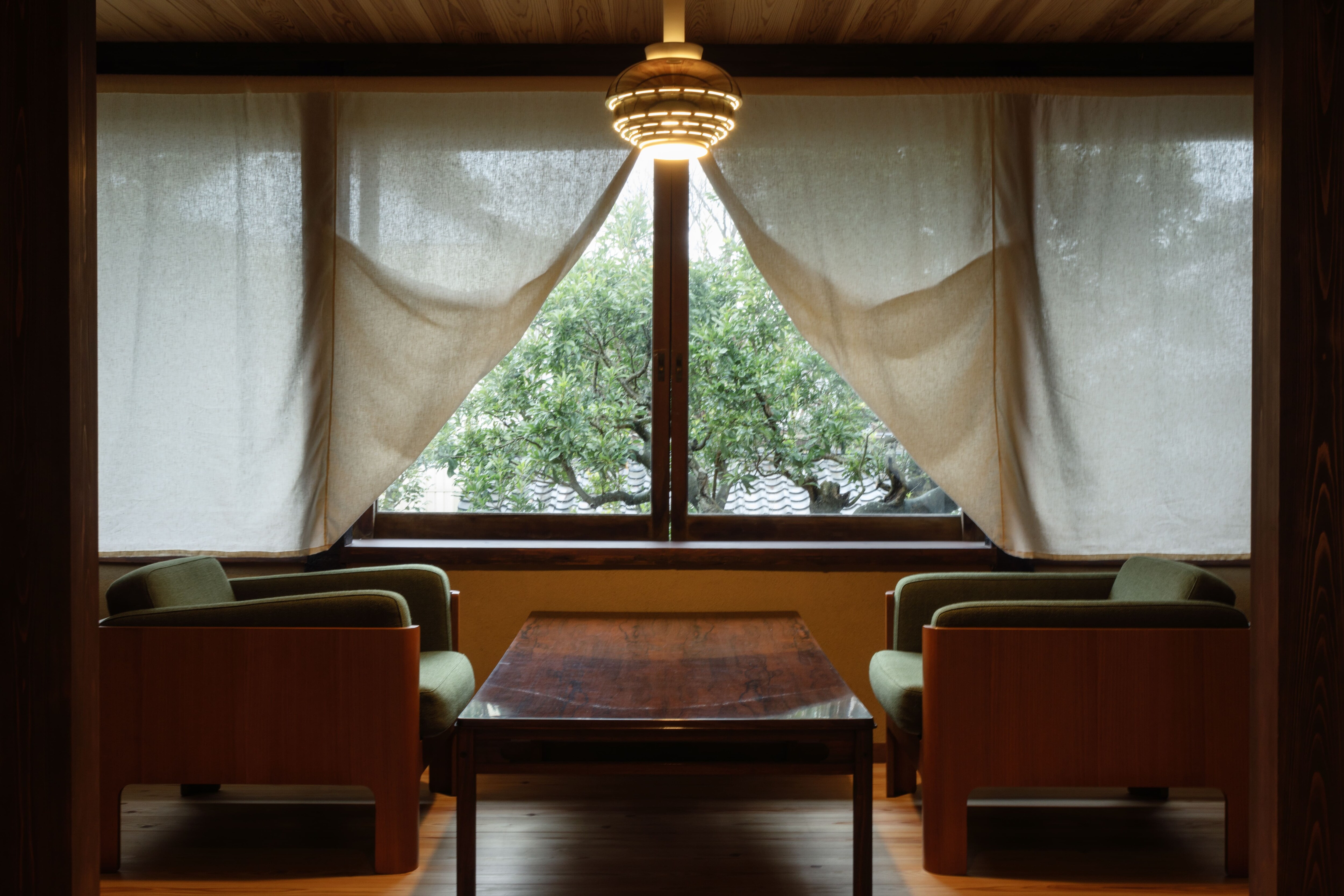 [Guest Room] Head