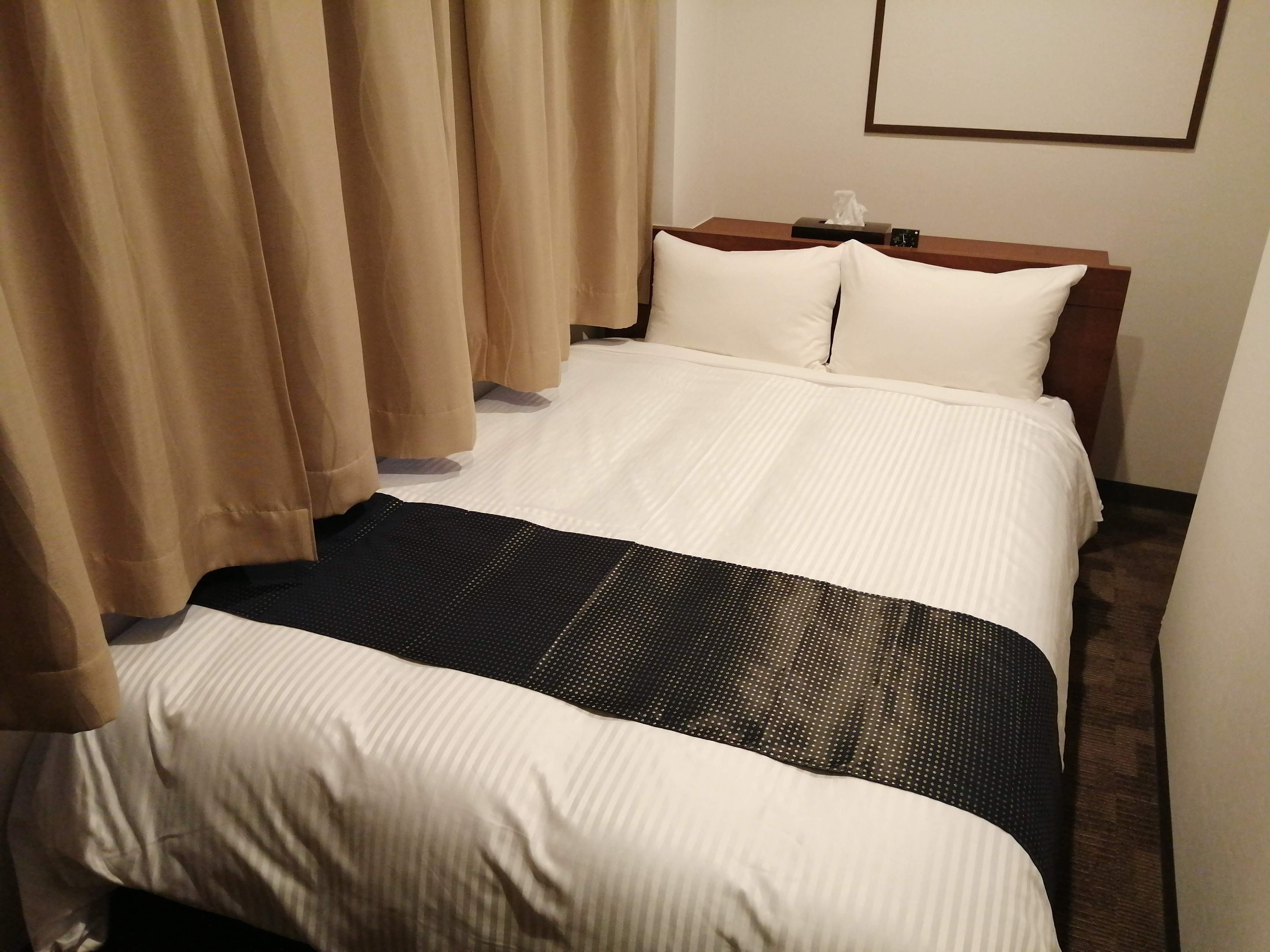 Double room (Simmons)