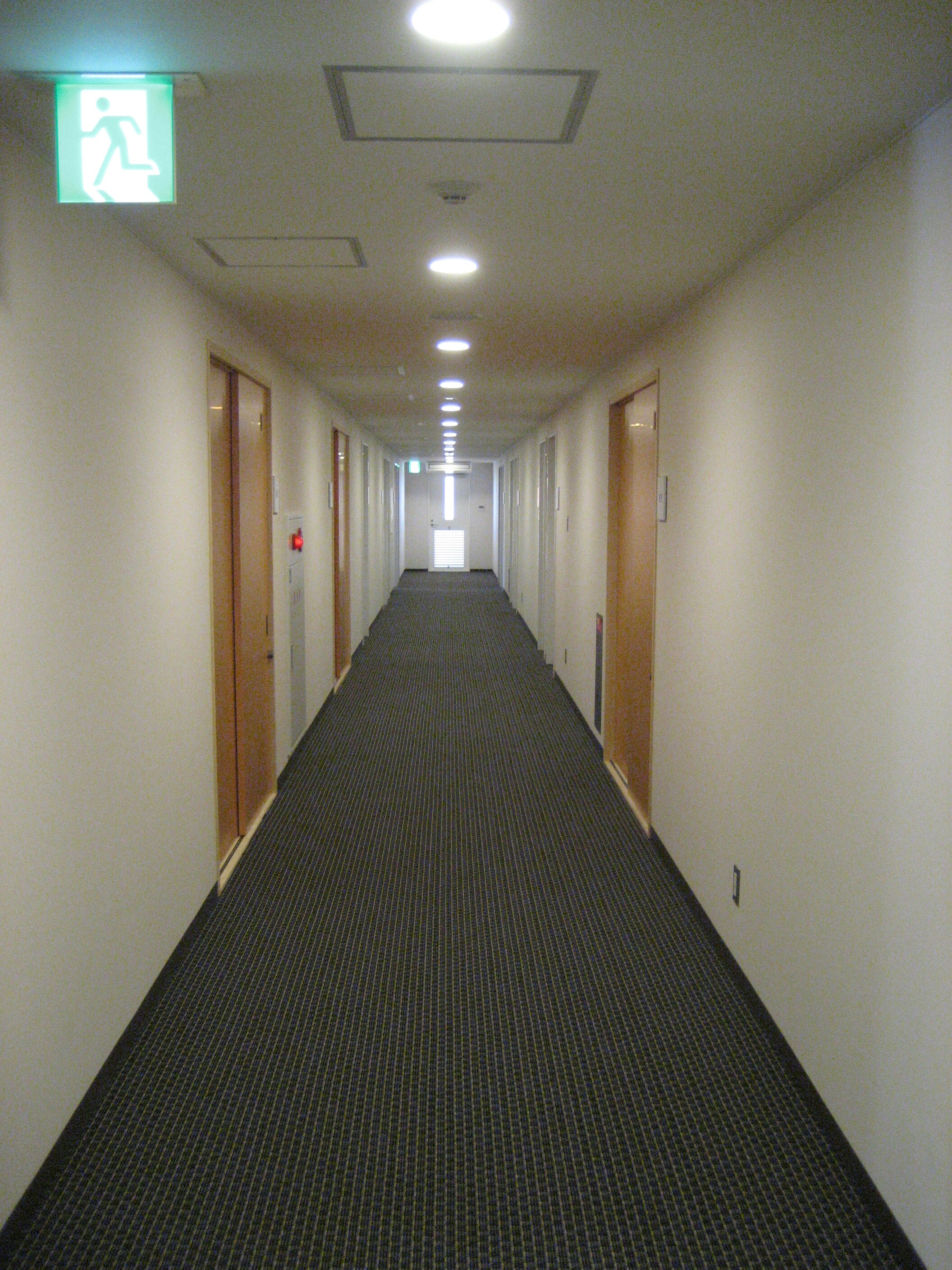 4th floor accommodation floor corridor