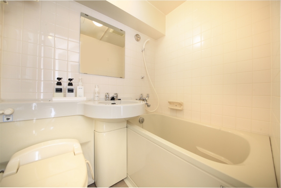 Unit bath