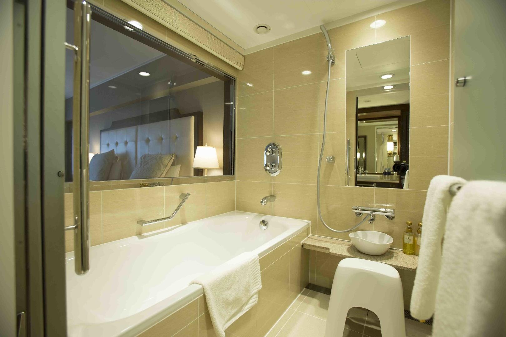 Bathroom image