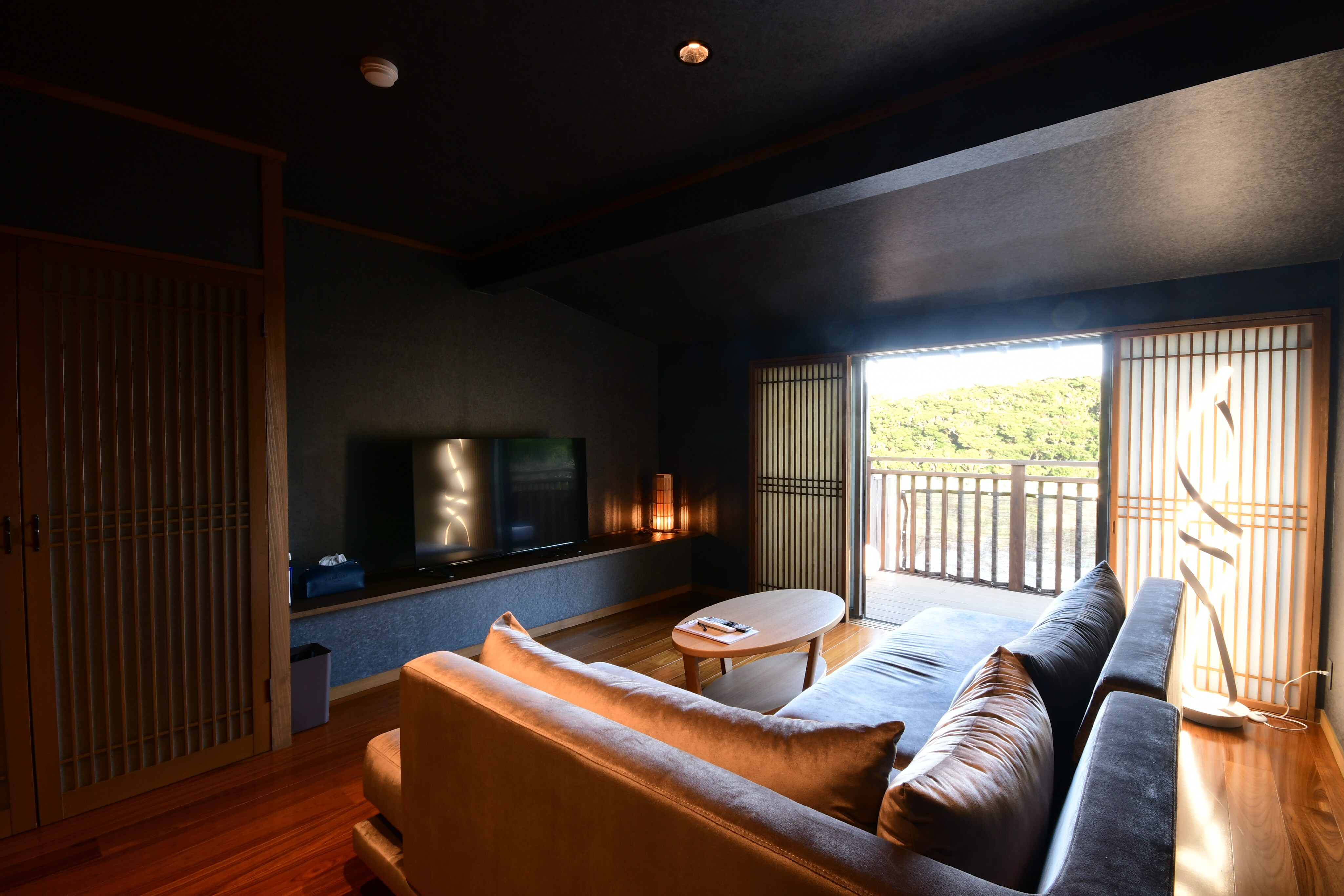 ubara suite example