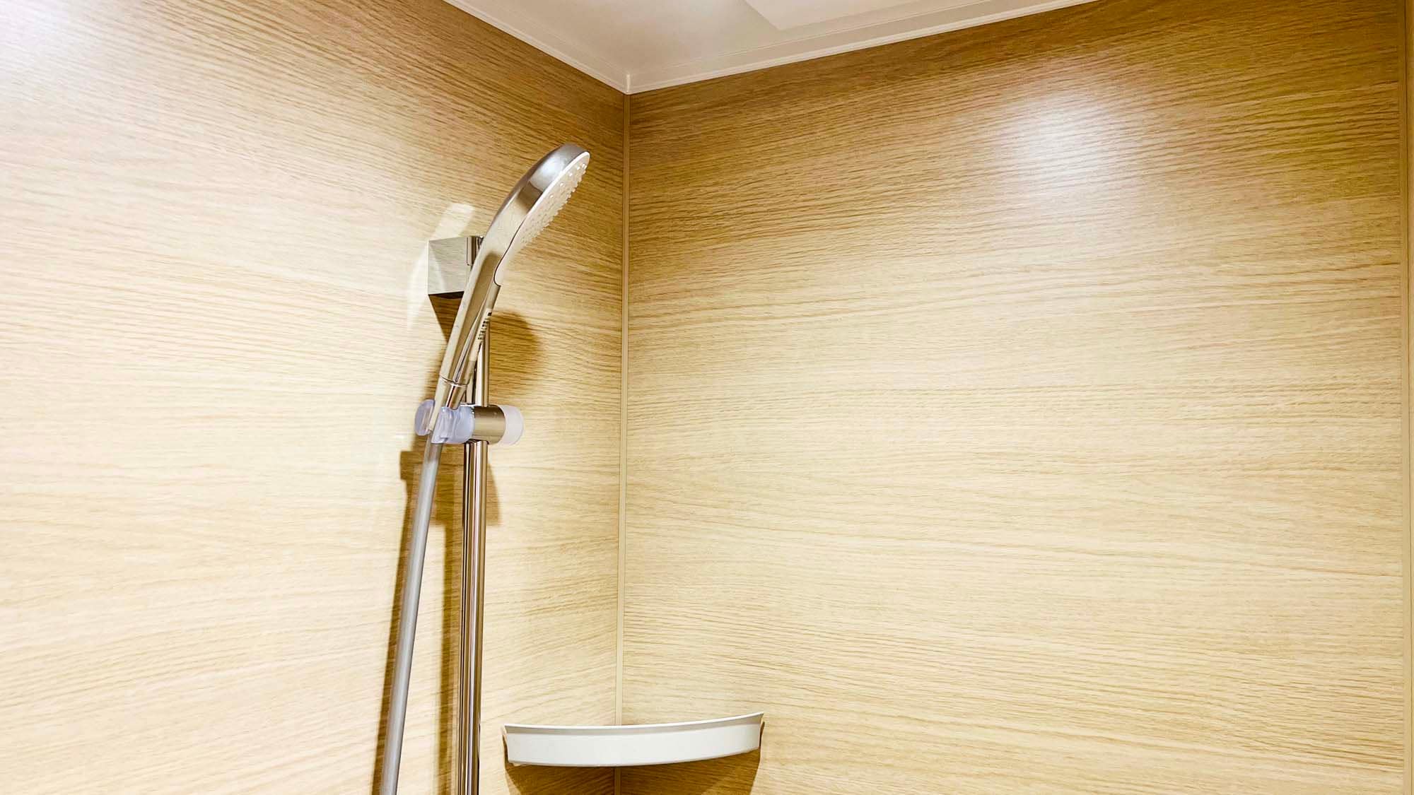 [Common facilities in guest rooms] Shower room