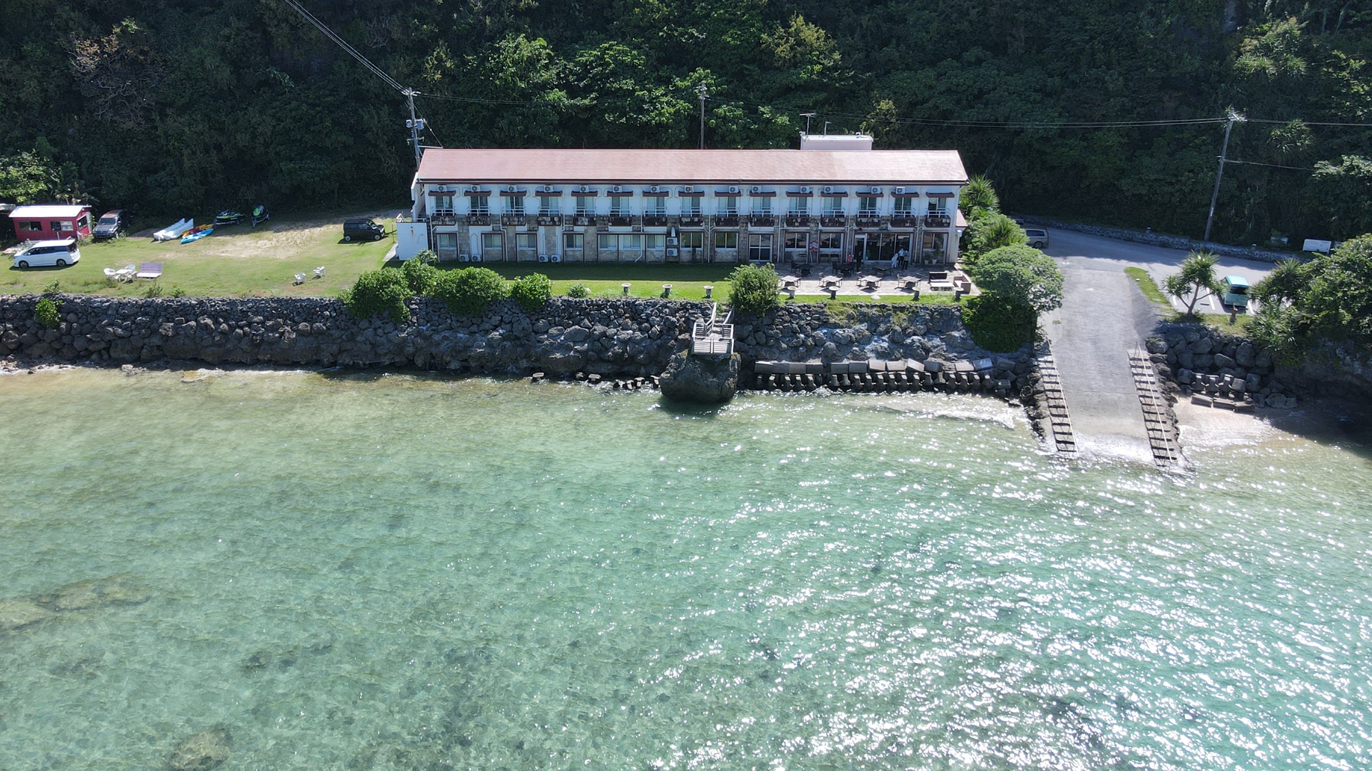 ★ Views ★ A private space where you can spend time with your family, friends or couples with the ocean in front of you