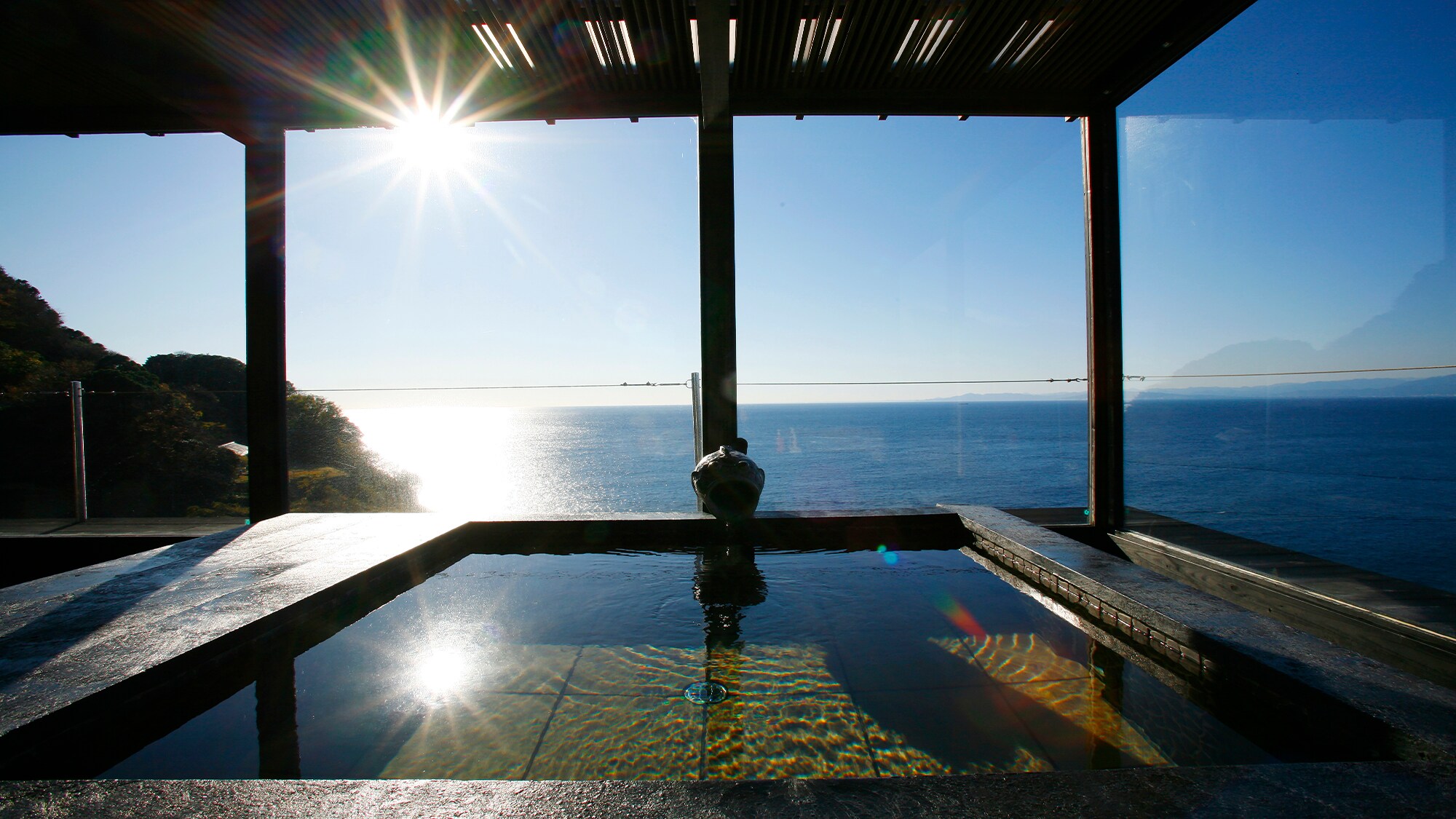 Private open-air bath