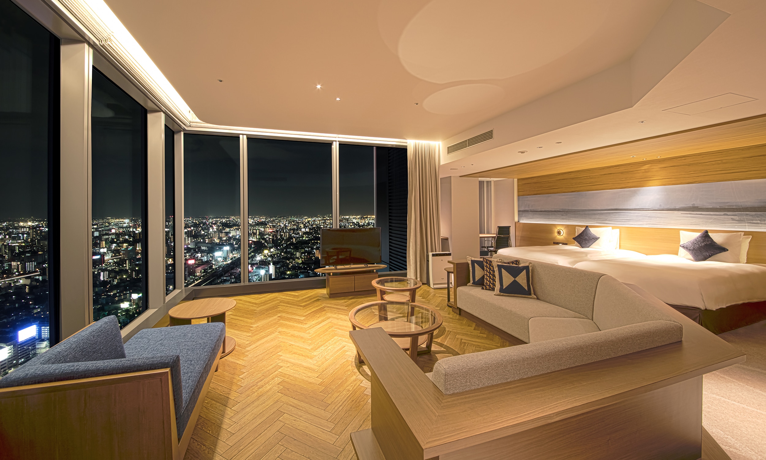 [32nd floor and above] Premium corner twin