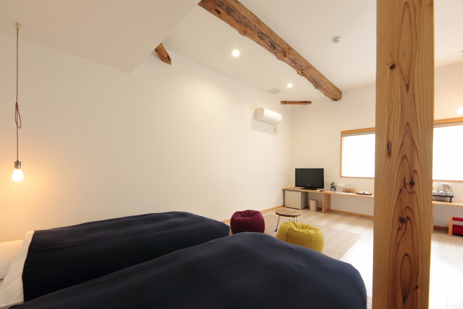 Main building | Guest rooms