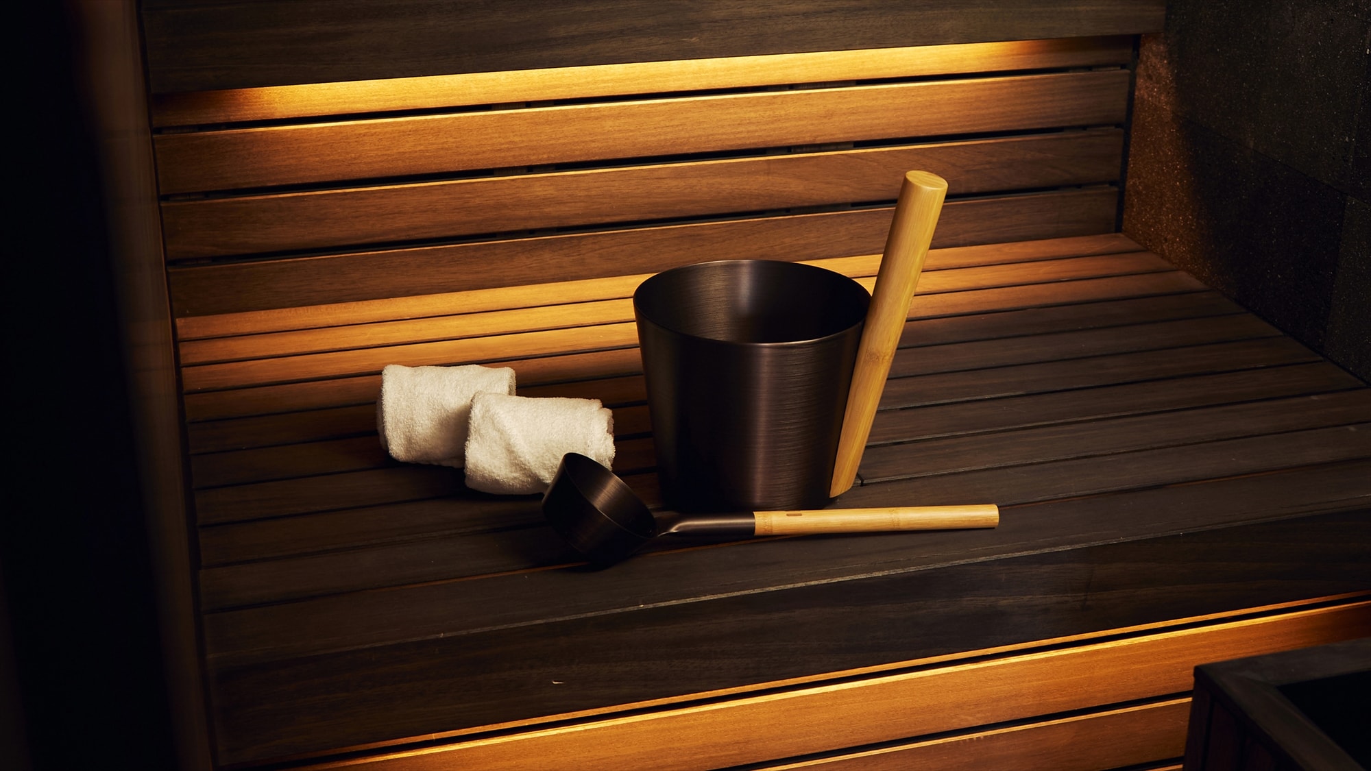 |Private sauna and outdoor bathing space|