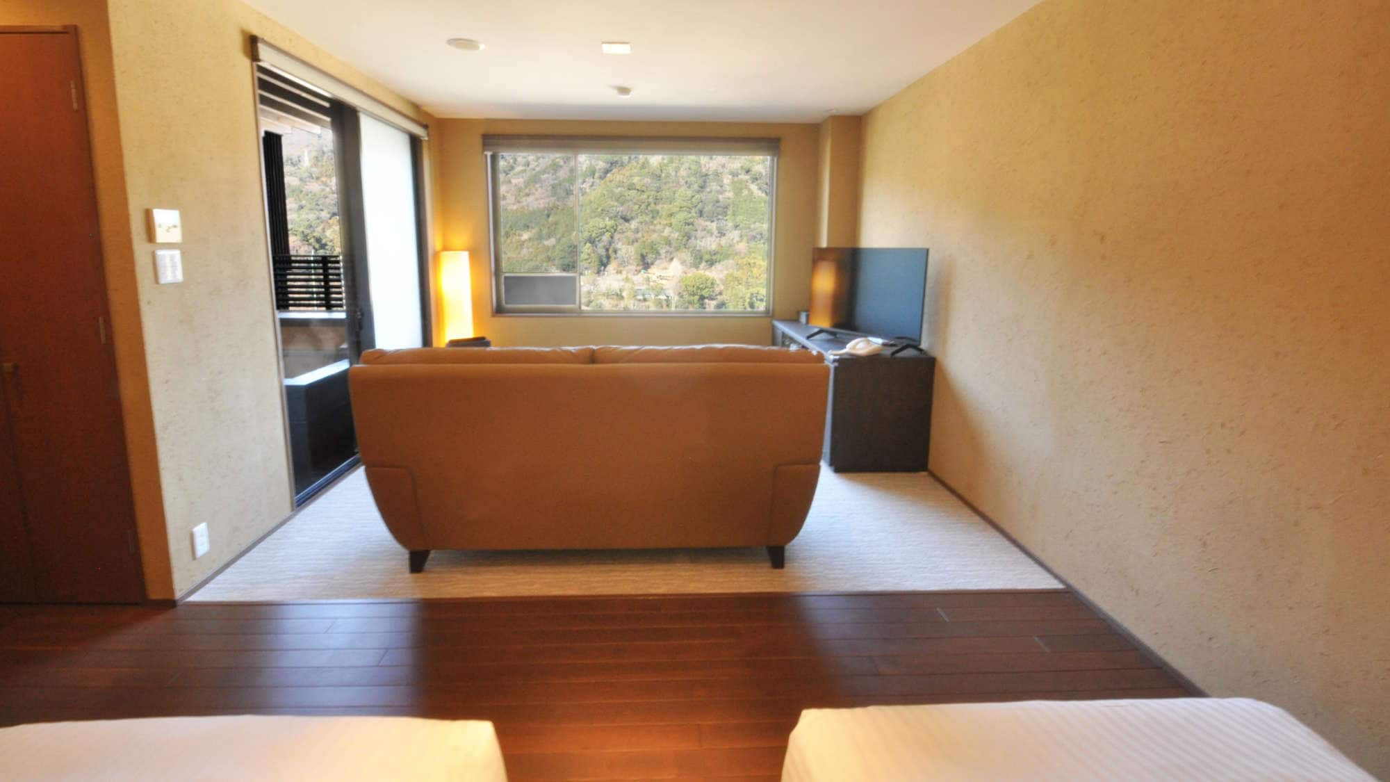 Top floor twin room