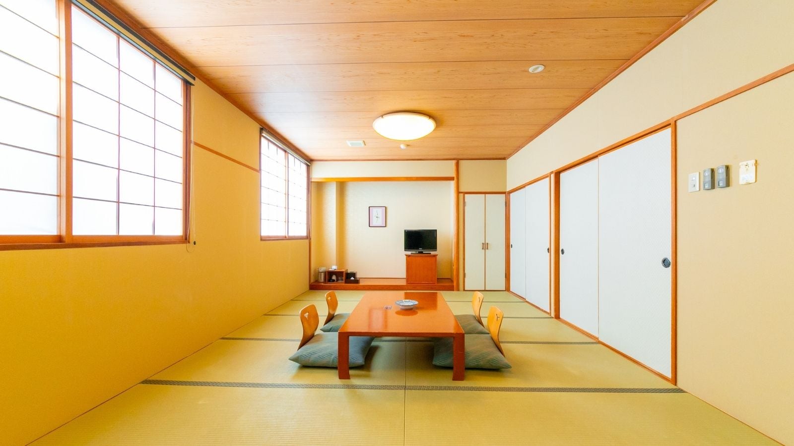 【日式房间】日式房间内简洁舒适的居住空间
