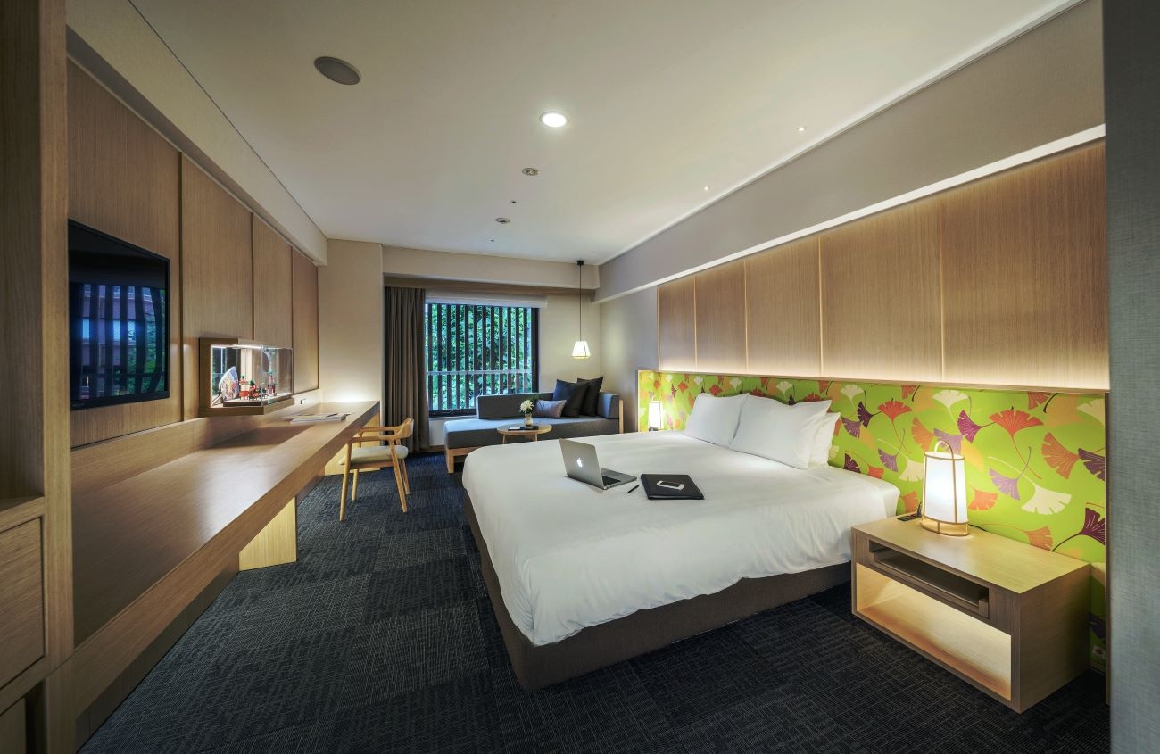 Deluxe King Room