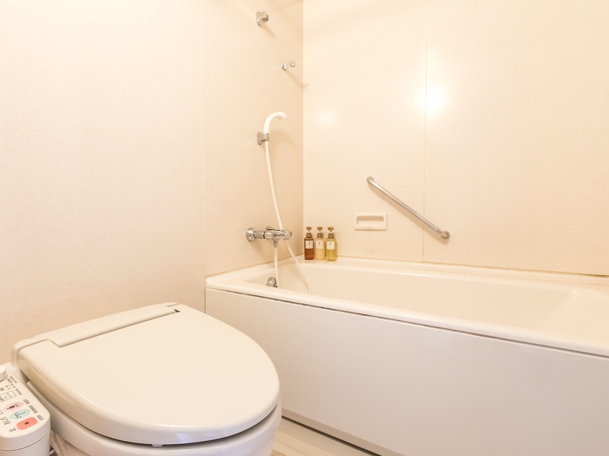 Unit bath (twin room)