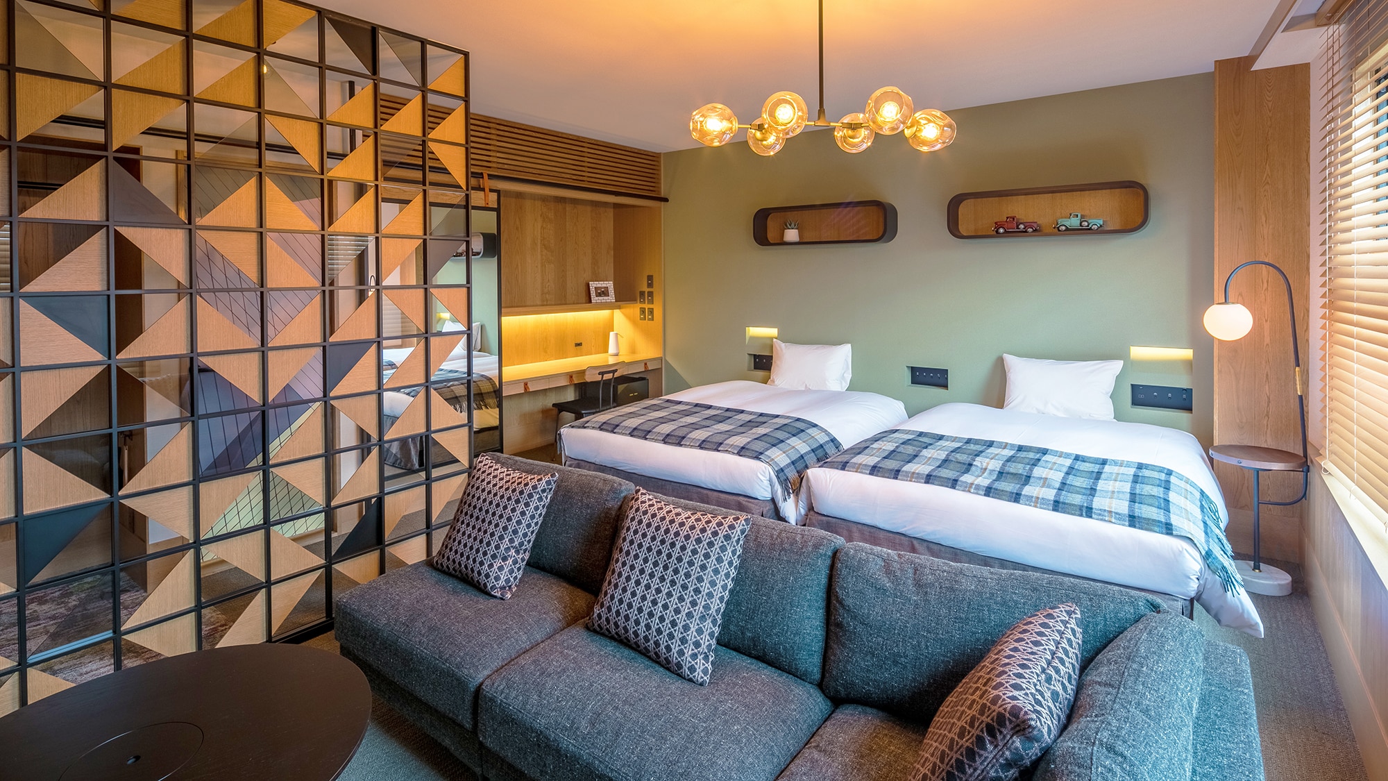 ■ Deluxe / Twin ■ Modern Style [41 sqm] A high-quality space where you can enjoy sophisticated design.