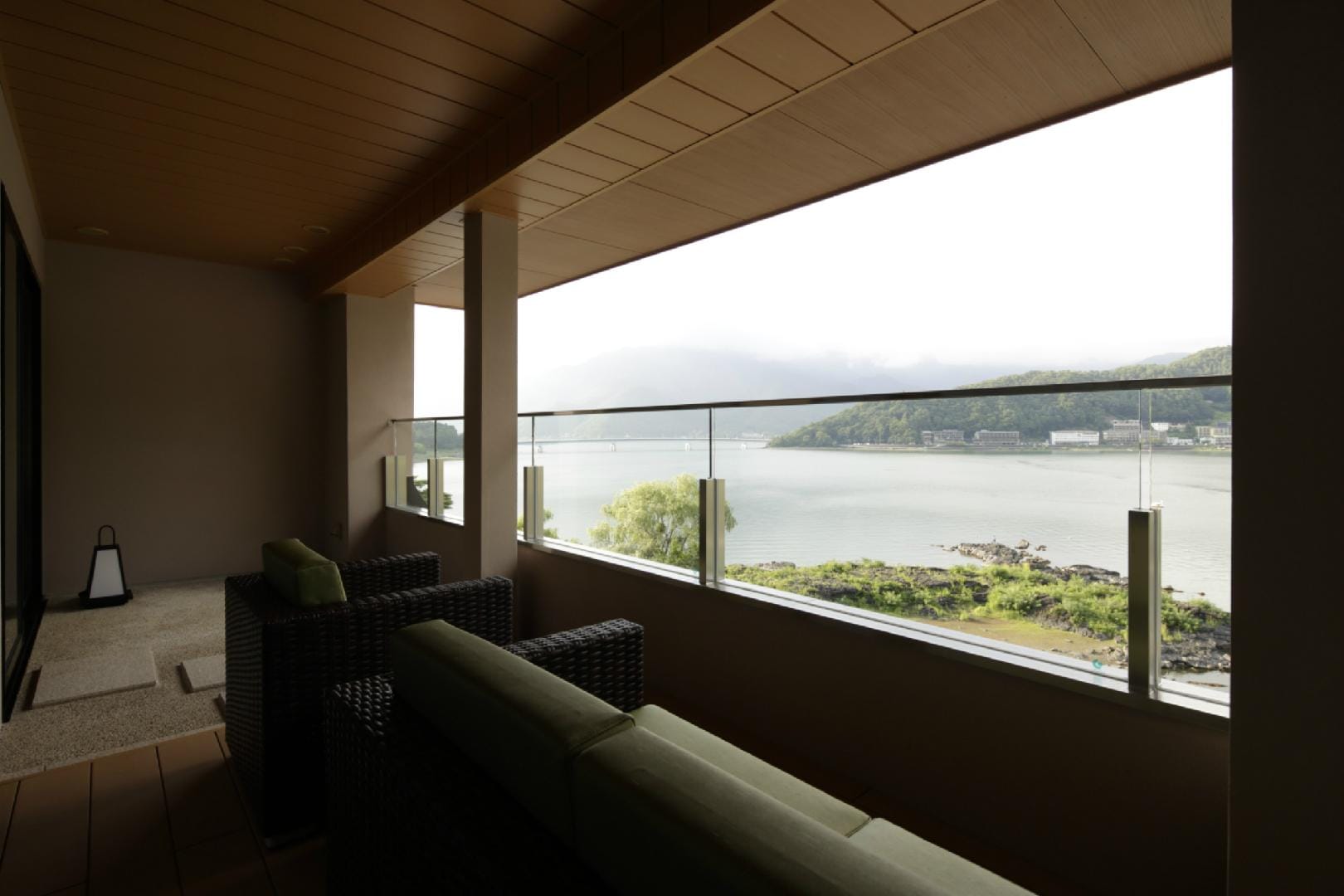 [Japanese-Western style room] Lake Kawaguchiko view Japanese-style room 7.5 tatami mats + TW [with nano mist sauna]