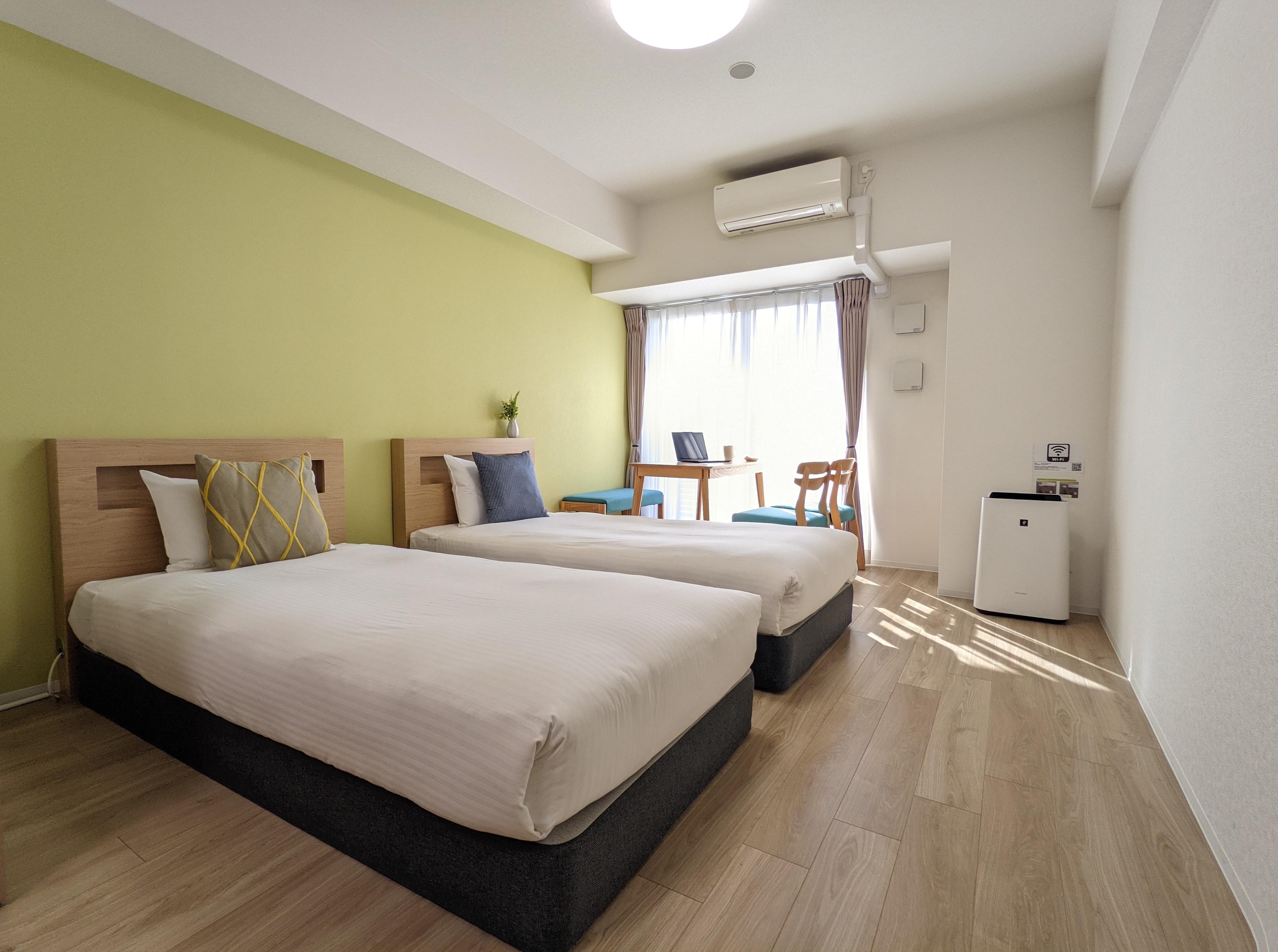 Single bedroom with 2 partitions