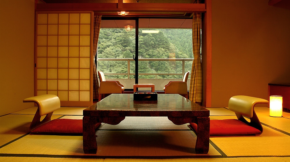 [Japanese-style room] 10 tatami room