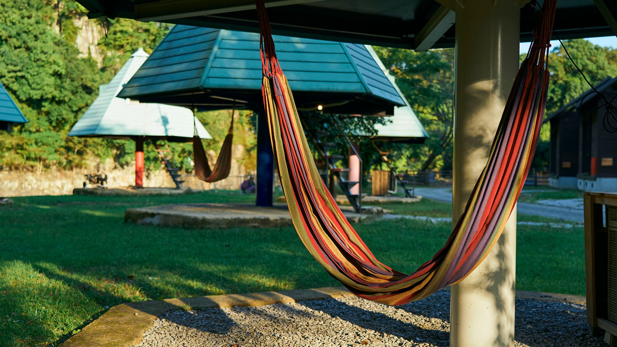 ・[Hammock] Tree-shaped house