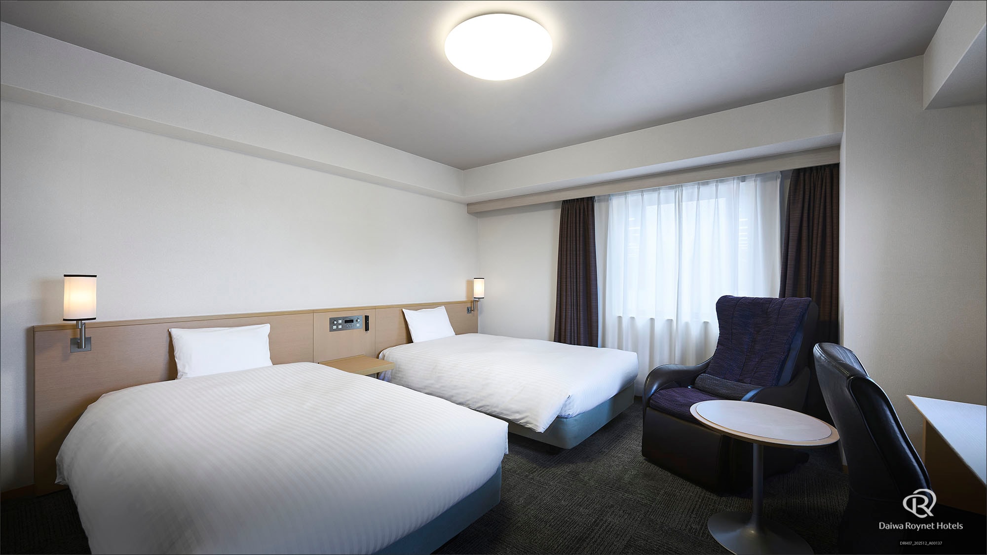 Kamar Kembar 1