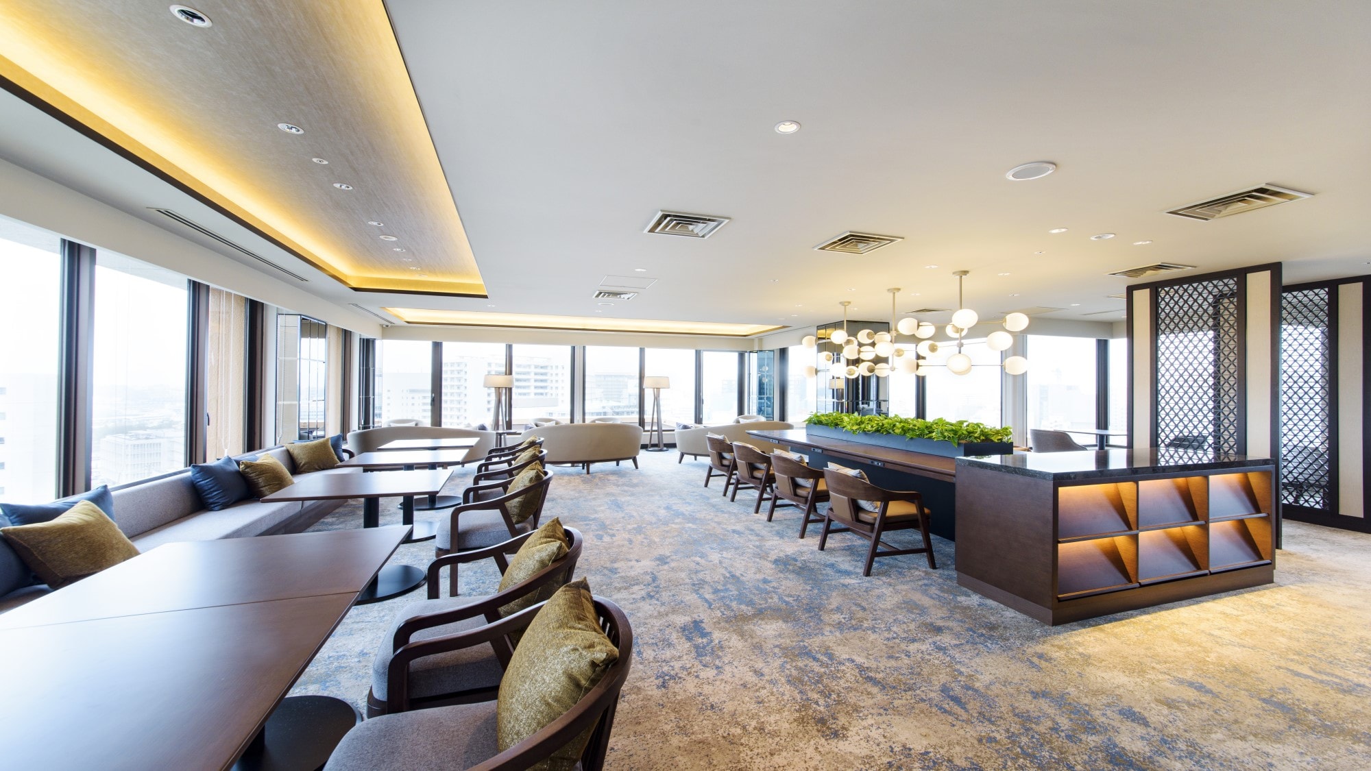 [Club Lounge]
