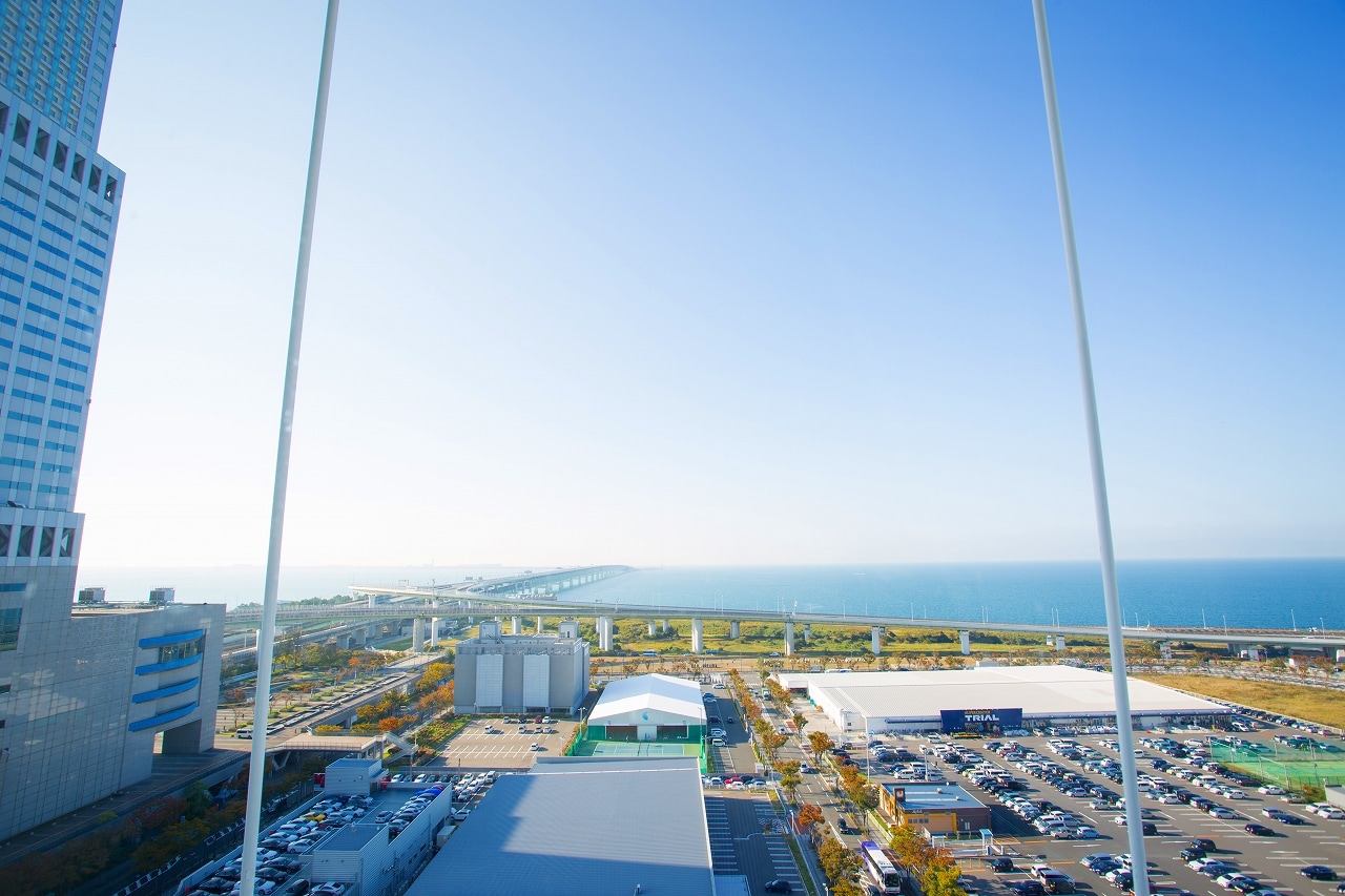 Sea side view