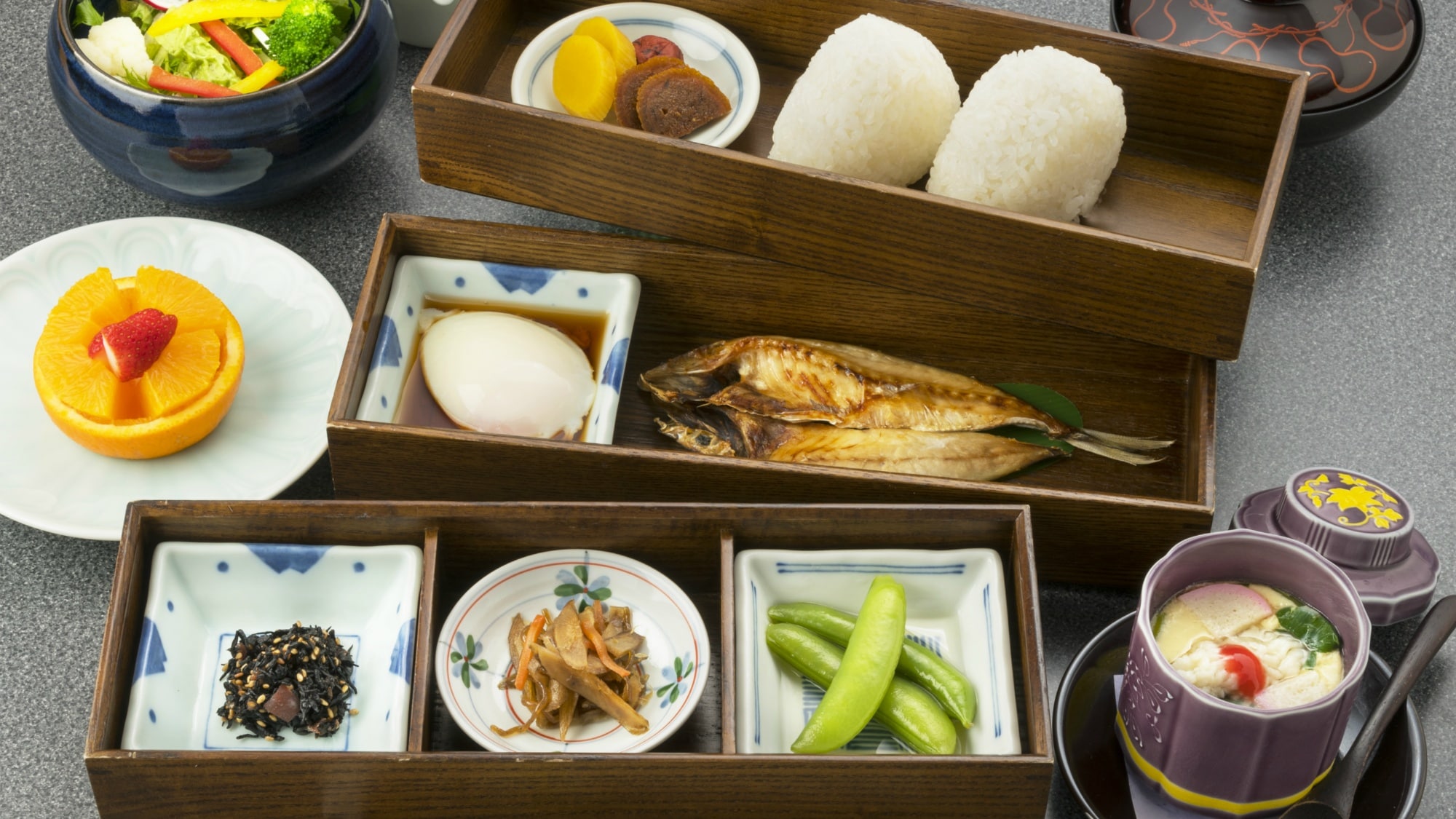 Omomori Plan [Breakfast example] We will bring a healthy breakfast to your room in the morning.