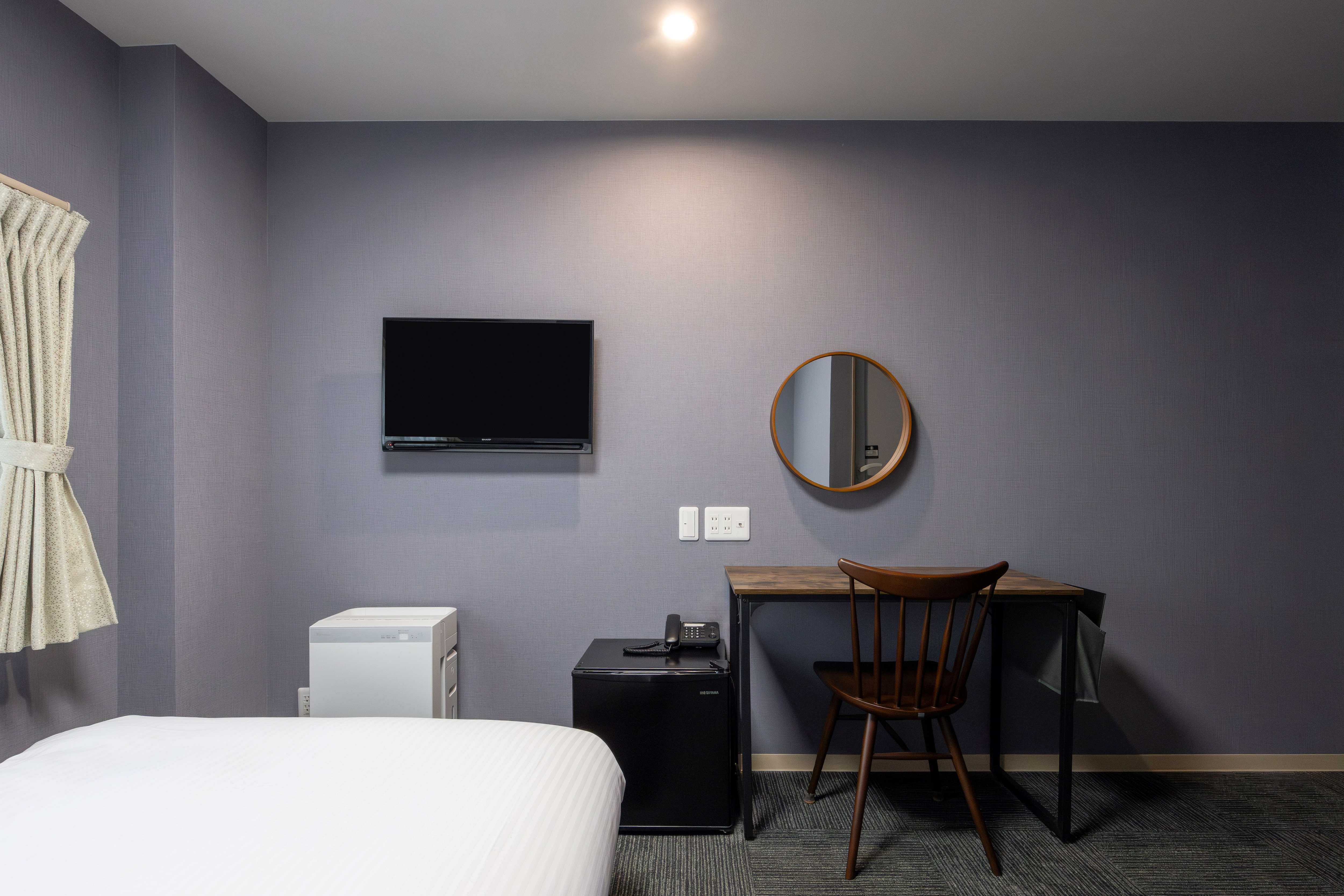 Moderate single room with bath