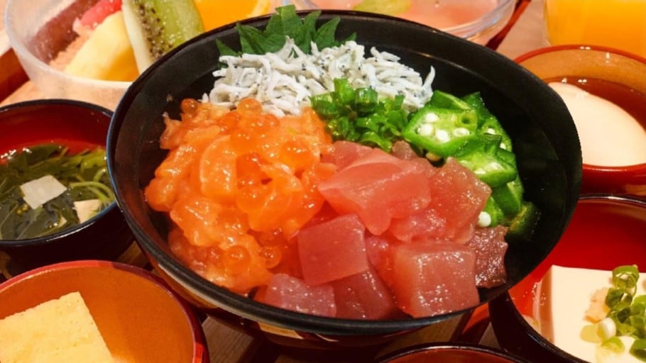 海鮮丼