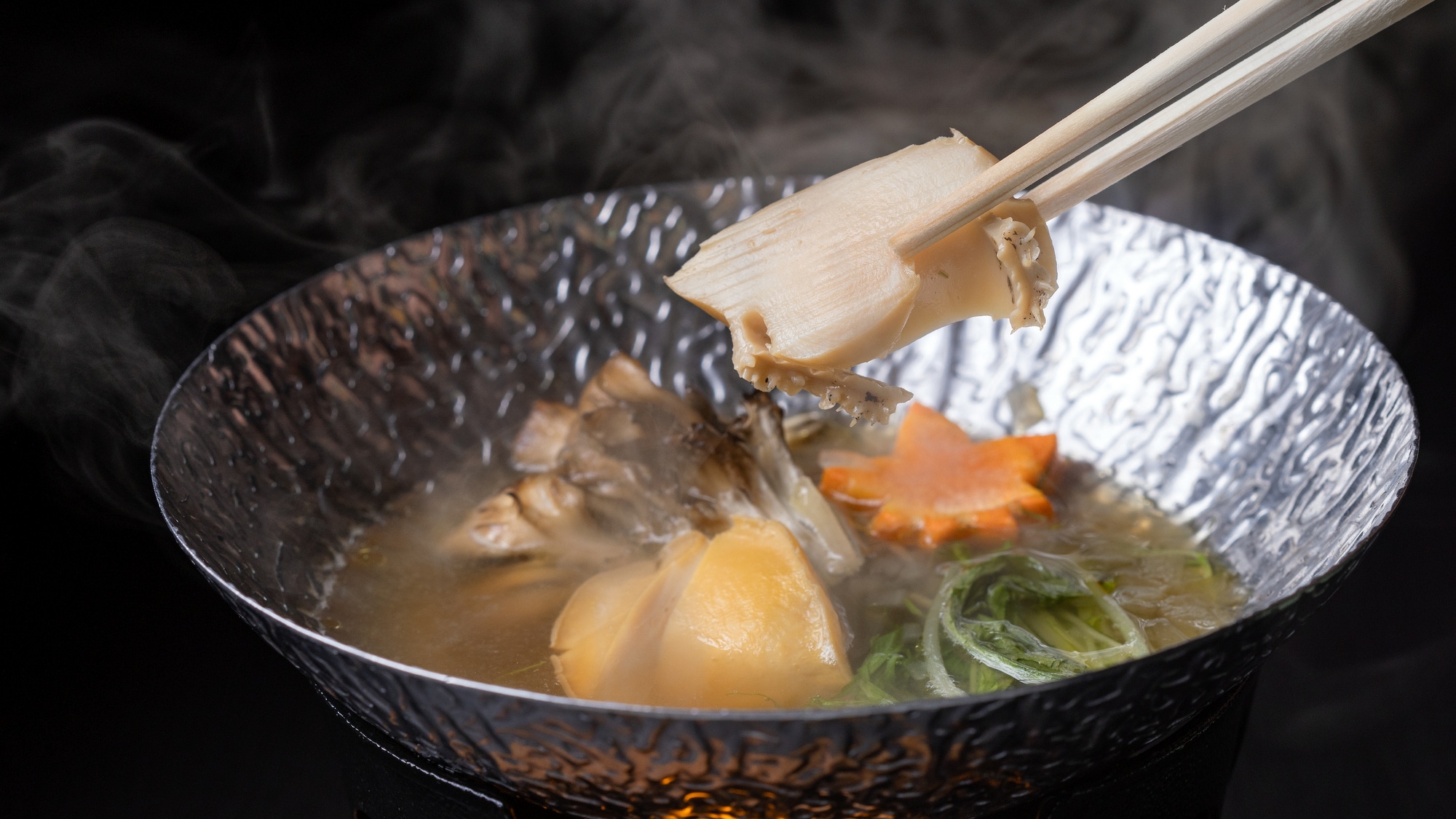 [2023 Autumn Zen / Silver Moon Zen] Fish dishes include abalone, Hokkaido maitake mushrooms, chestnuts and ginkgo in champagne hotpot