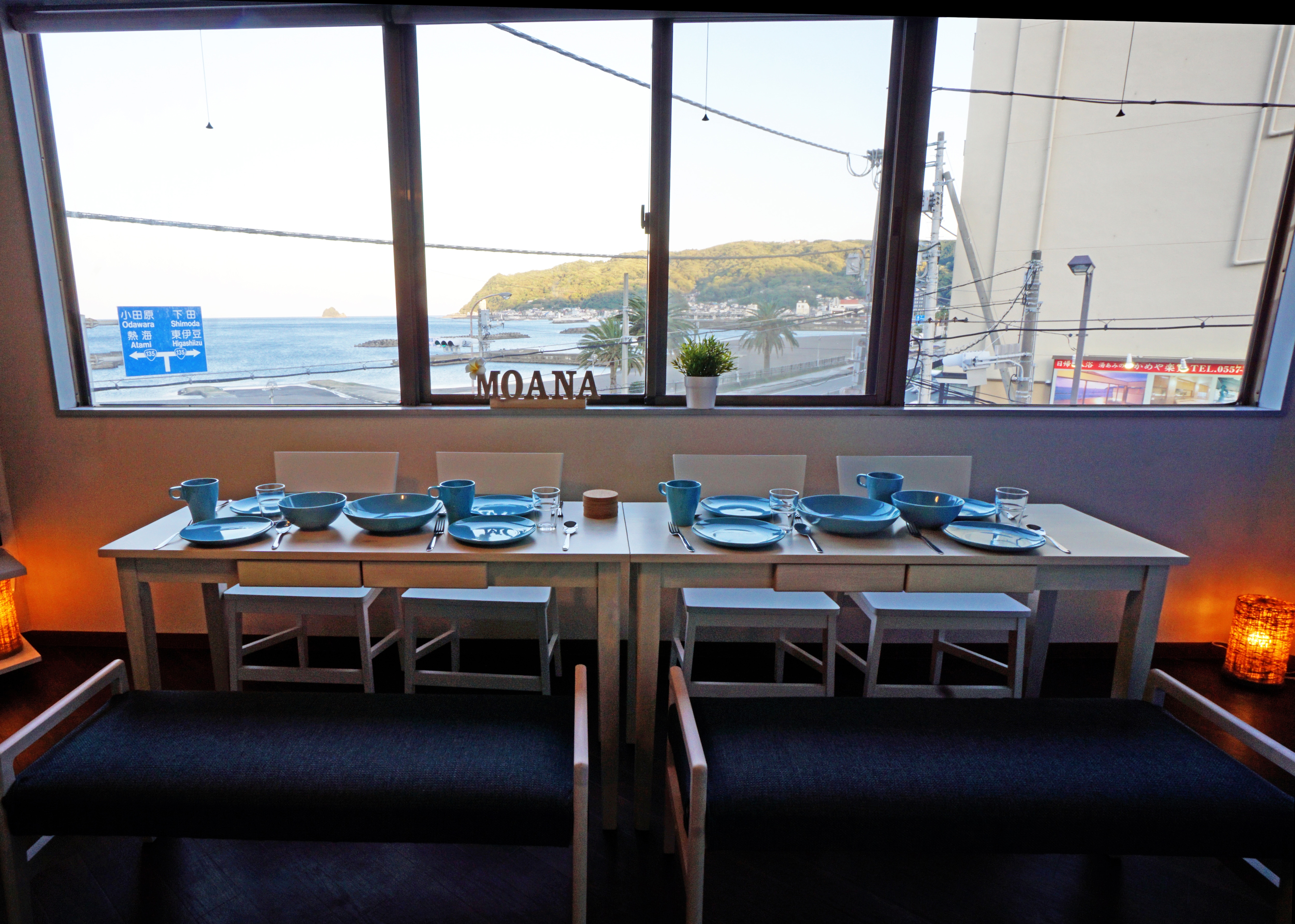 邊用餐邊欣賞海景