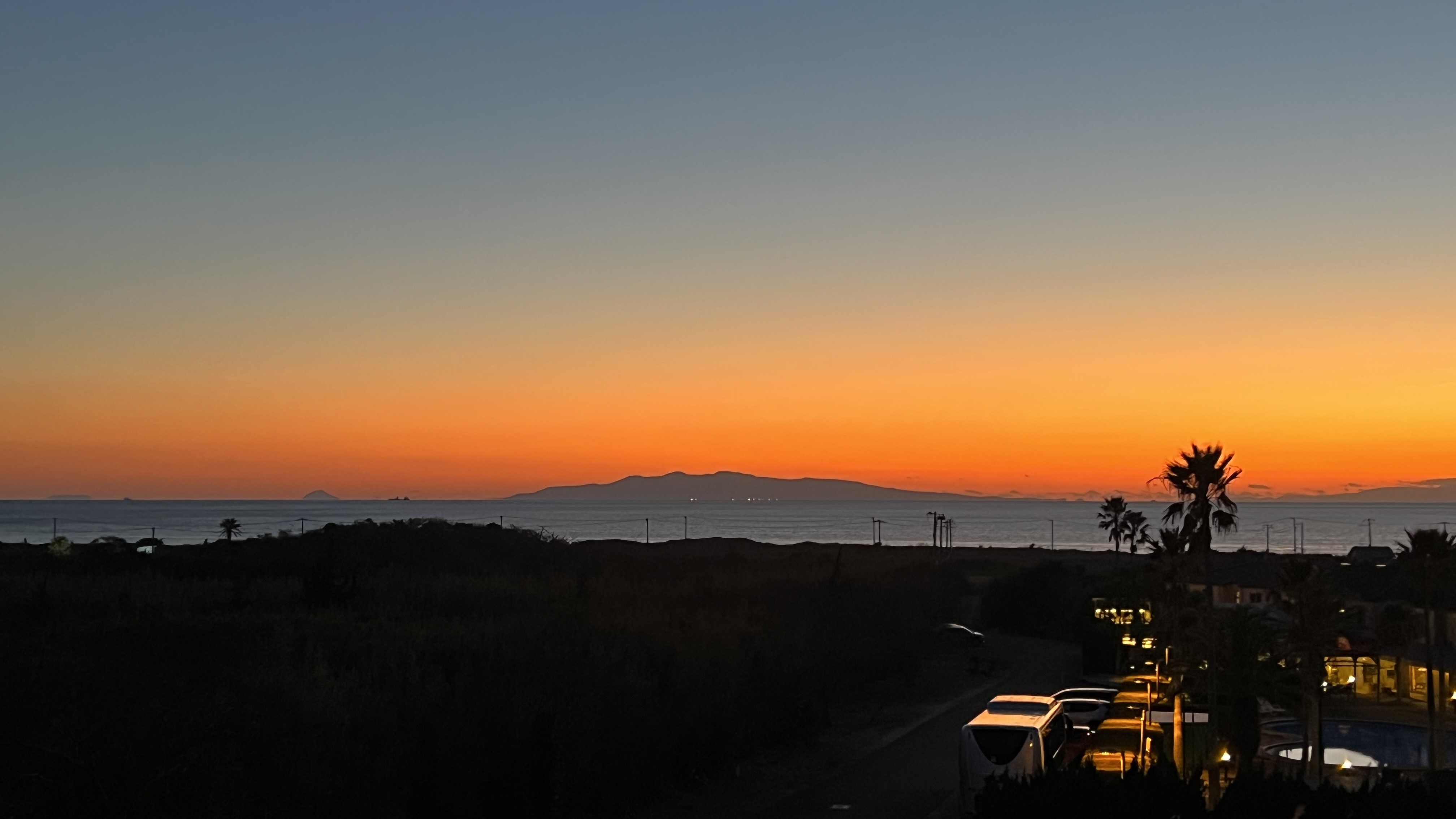 Sunset from the rooftop of the main building, Izu Oshima, Toshima, Niijima, and if you're lucky, Miyakejima!