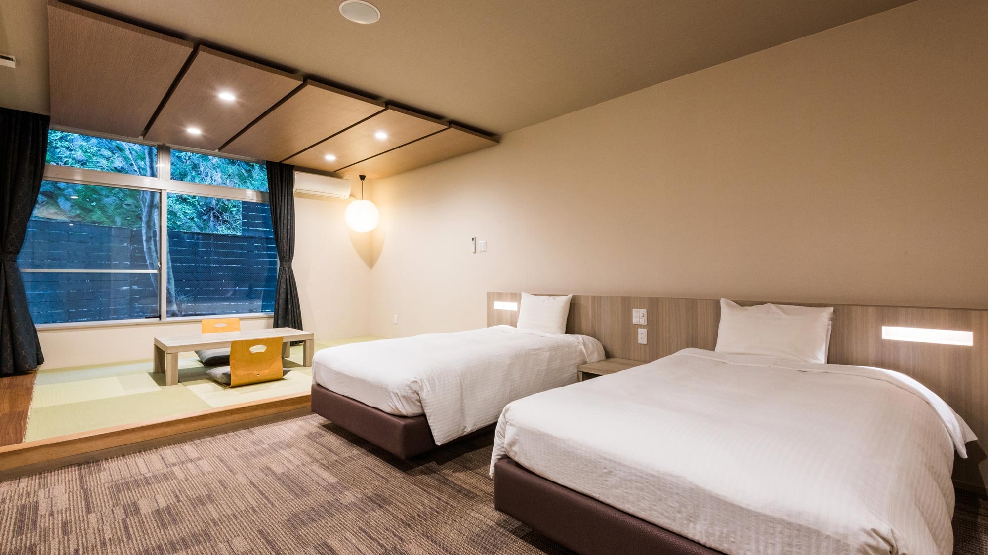 Superior Japanese-Western style twin room (6 tatami mats) No indoor bath