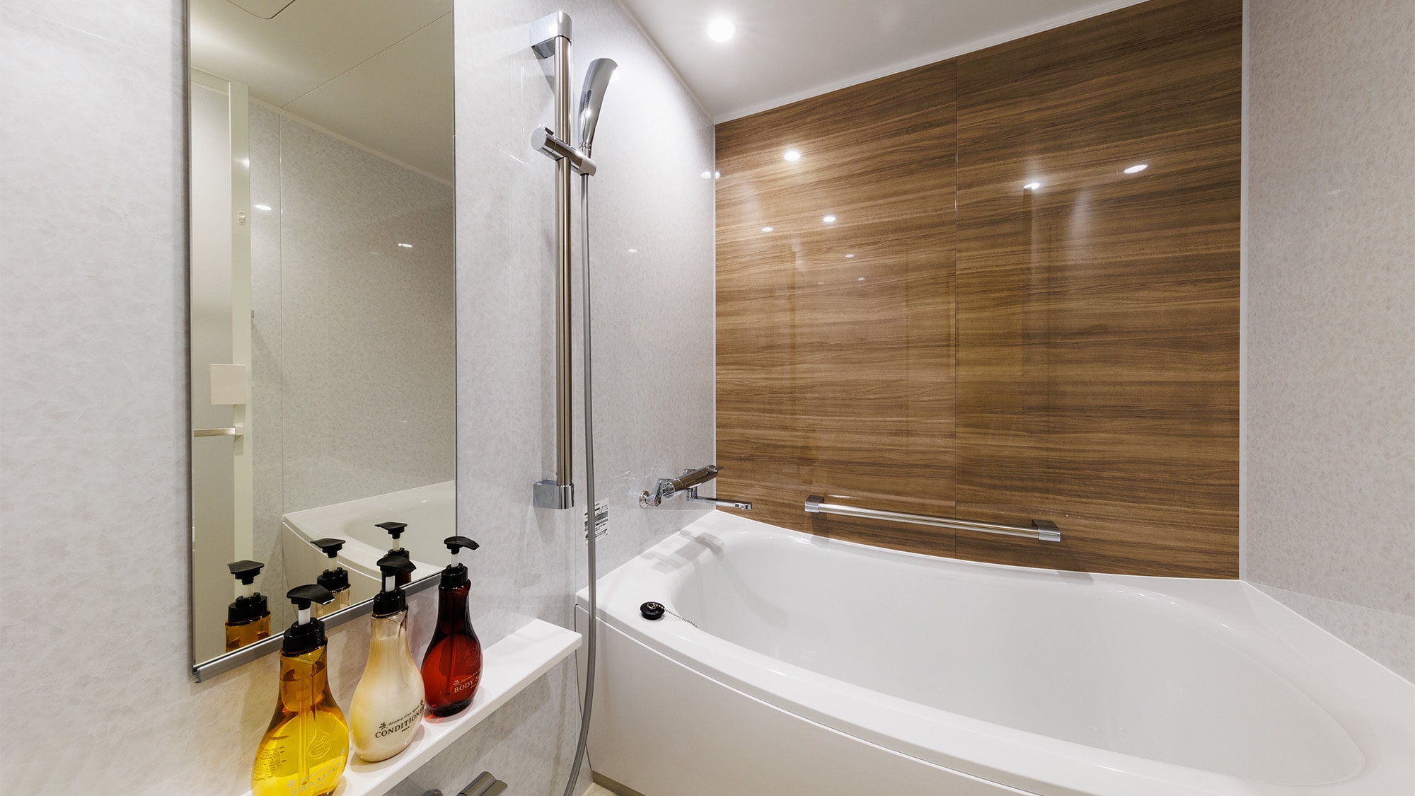 [Mandi] Kamar mandi