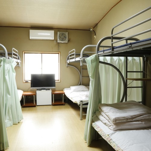 Dormitory room / example