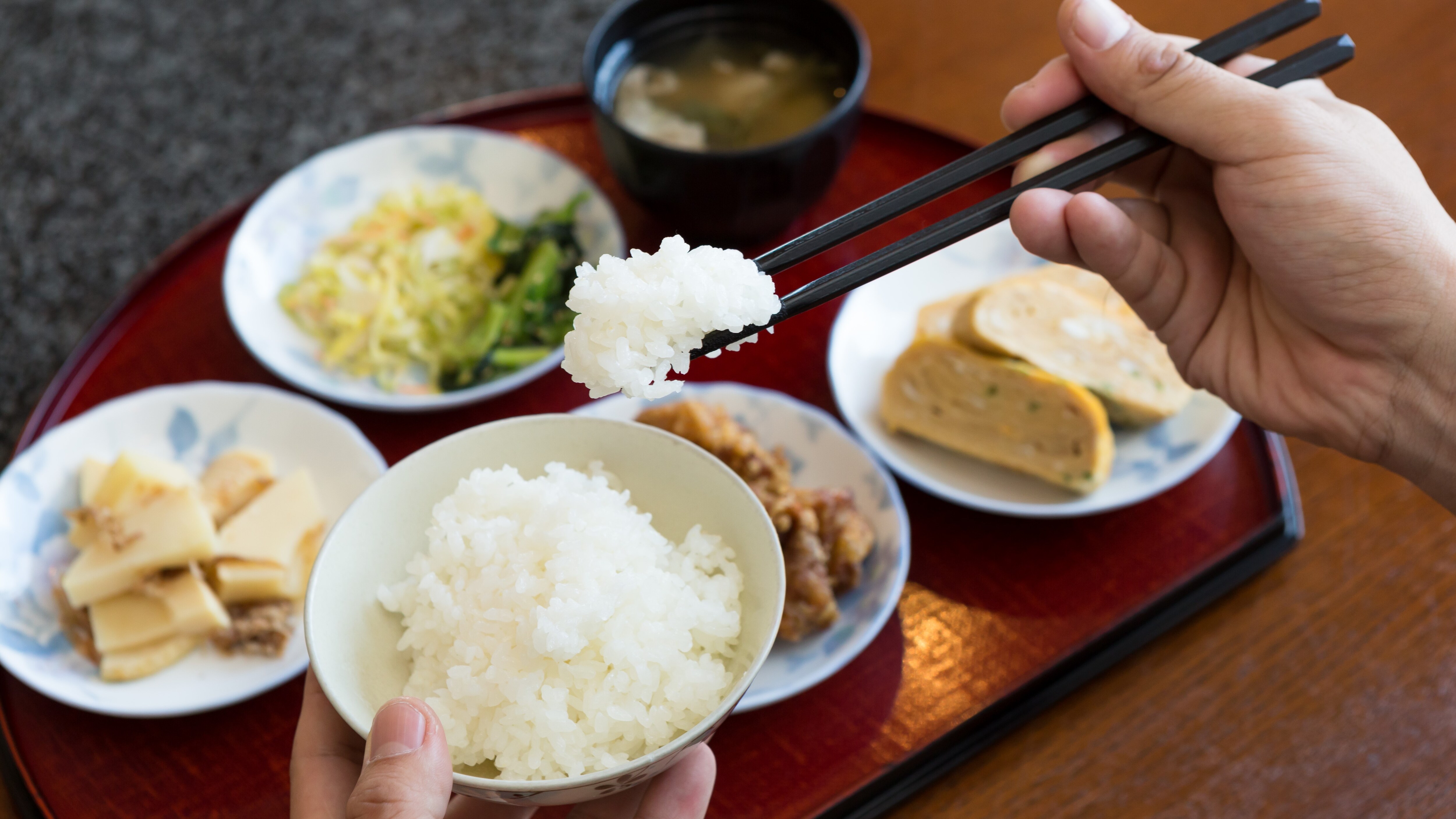 Breakfast example Breakfast (6: 45-9: 30)