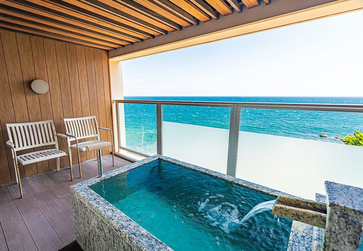 Guest room with open-air bath I type (non-smoking)