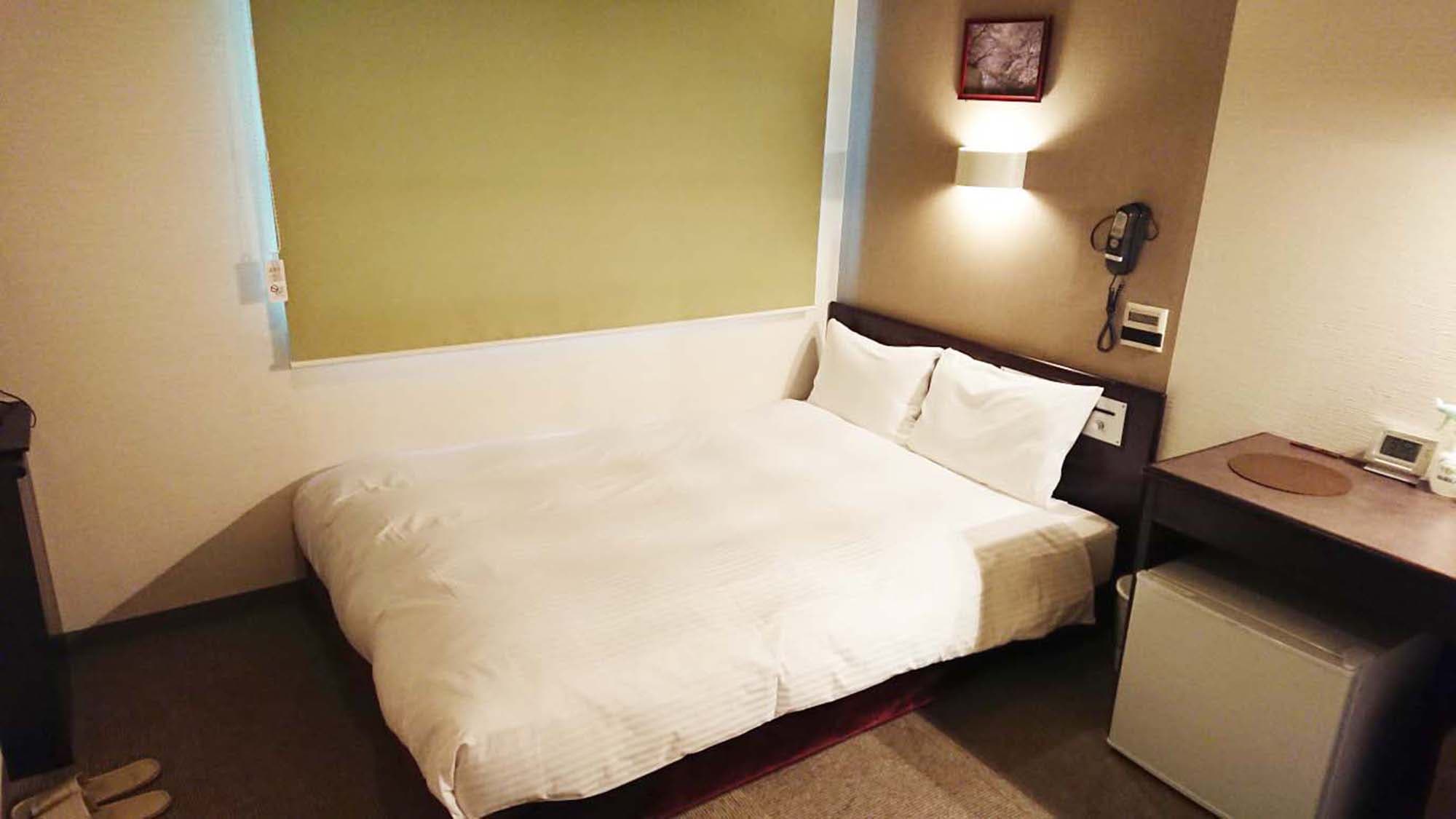 ・ [Example of semi-double room] Recommended for couples and couples
