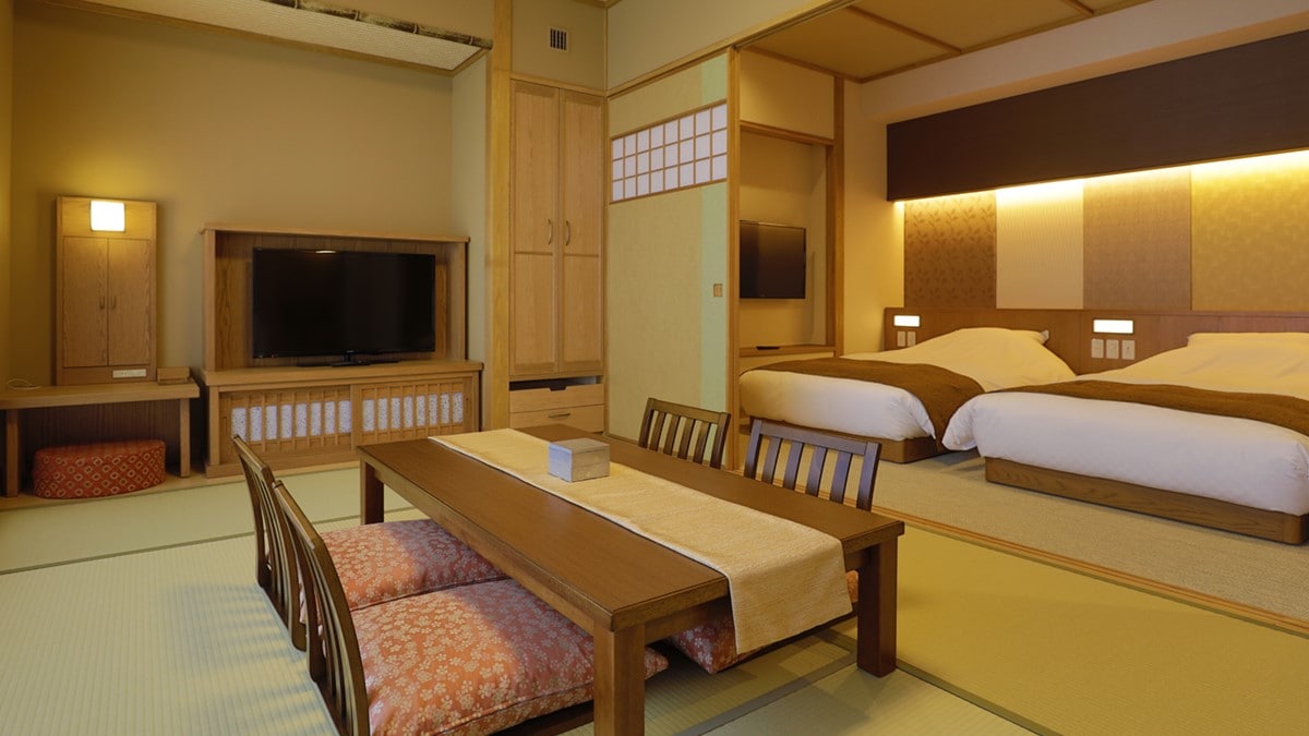 [Main building] Japanese and Western room with open-air bath