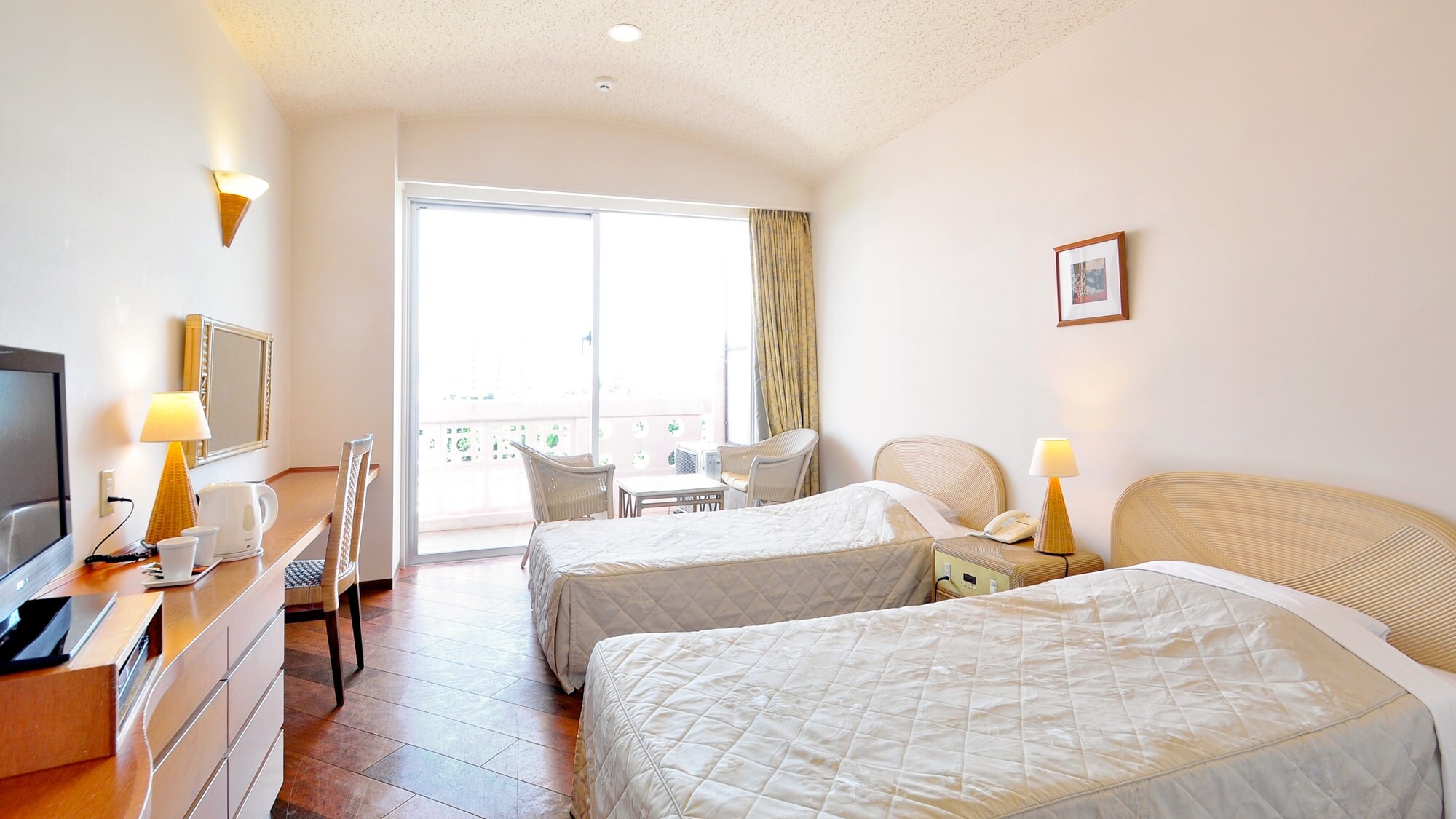 [เตียงคู่] ห้องเตียงคู่ที่เหมาะสำหรับการใช้เวลาร่วมกับเพื่อน คู่สมรส หรือคนที่คุณรัก