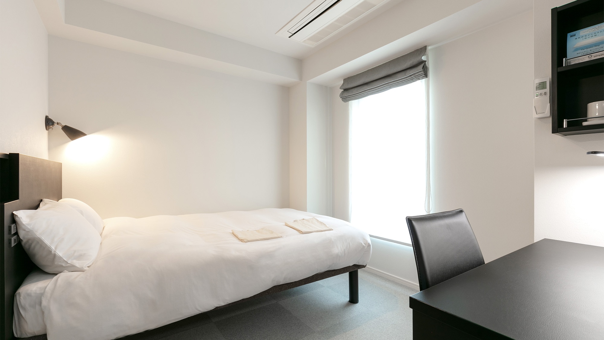 ・ Single room (double bed) / Large double bed & times; 1 or 2 people available