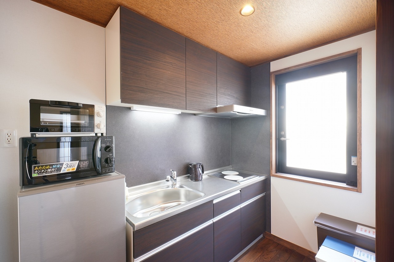 An example of a guest room kitchen