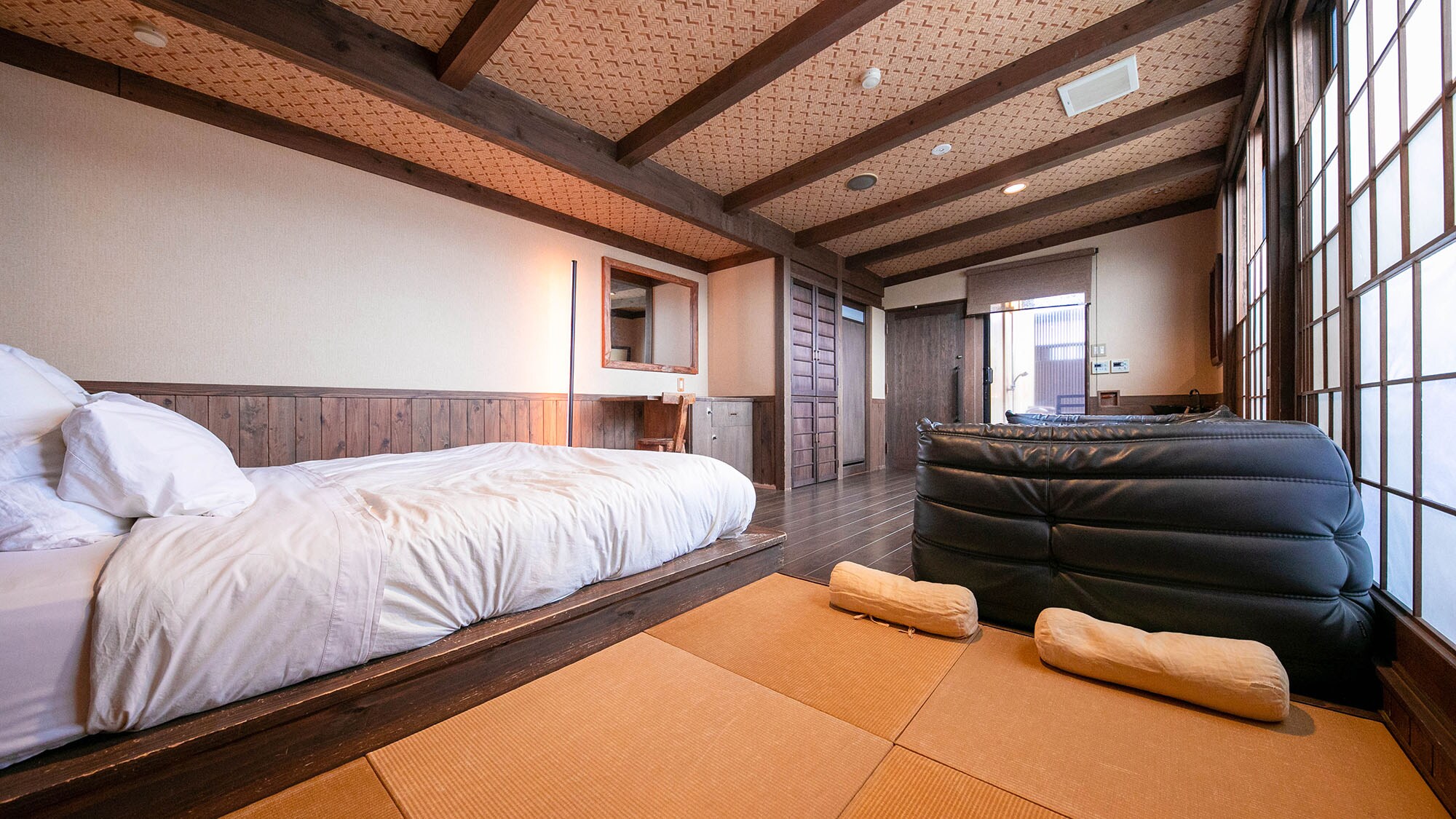 ・【YAMABATO Bedroom】