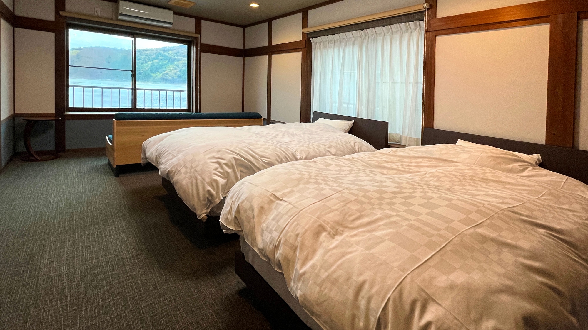 [Japanese-Western twin room]