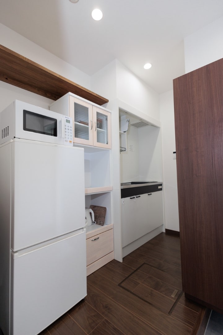 B Building Mini Kitchen