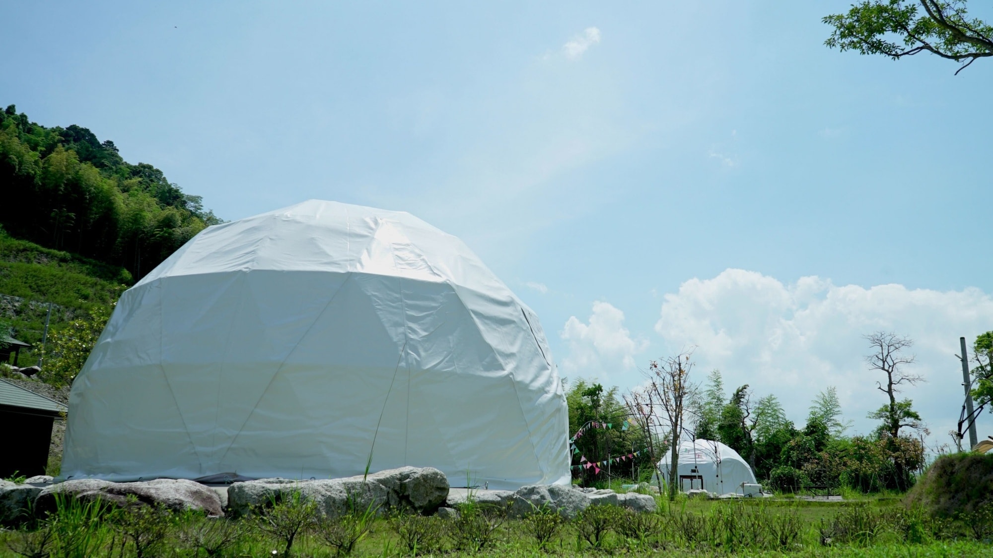3-person capacity/dome tent