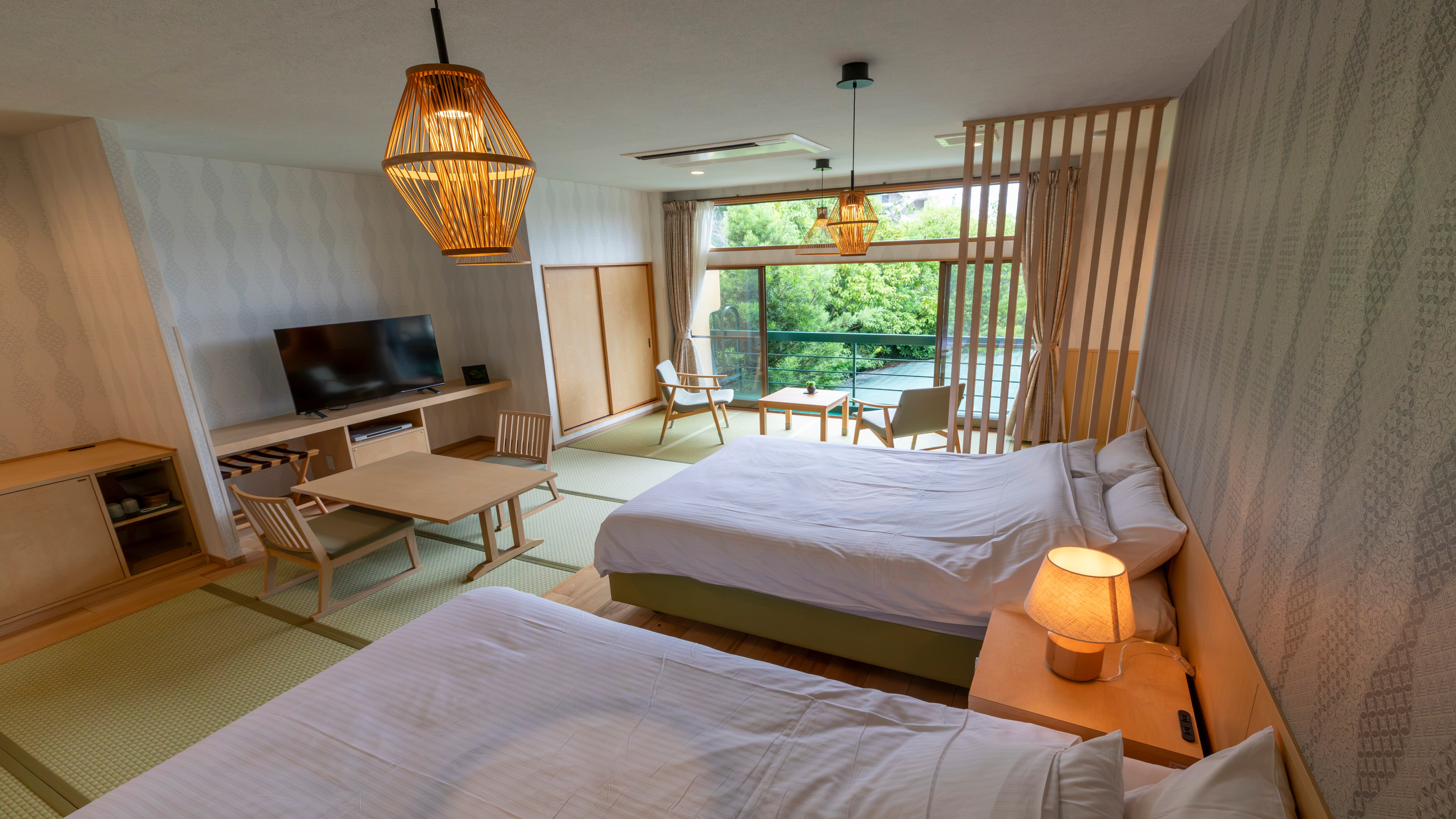[Suite Room 2nd Floor - O] Japanese/Western Style Twin Bedroom - 50㎡