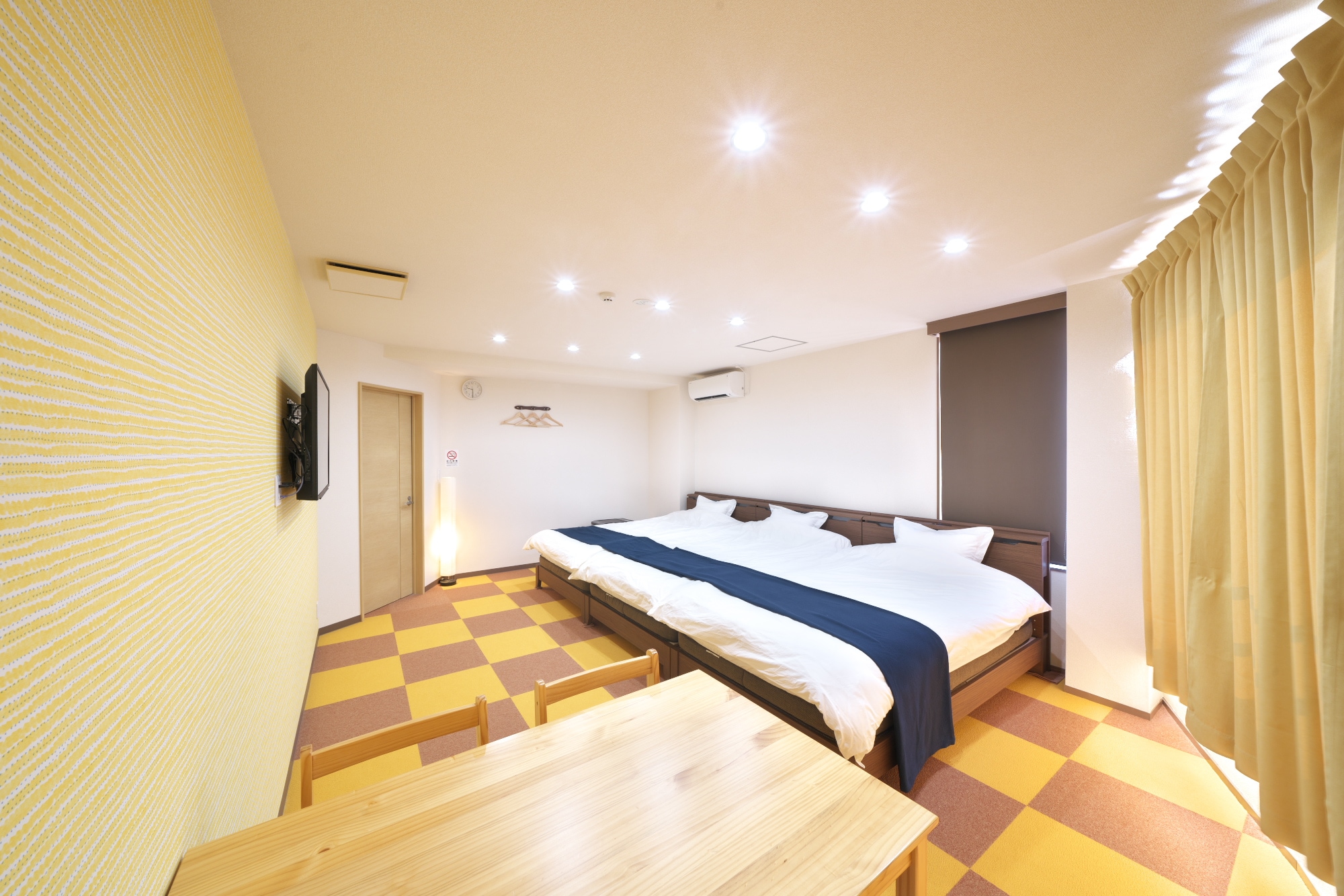 Triple Room