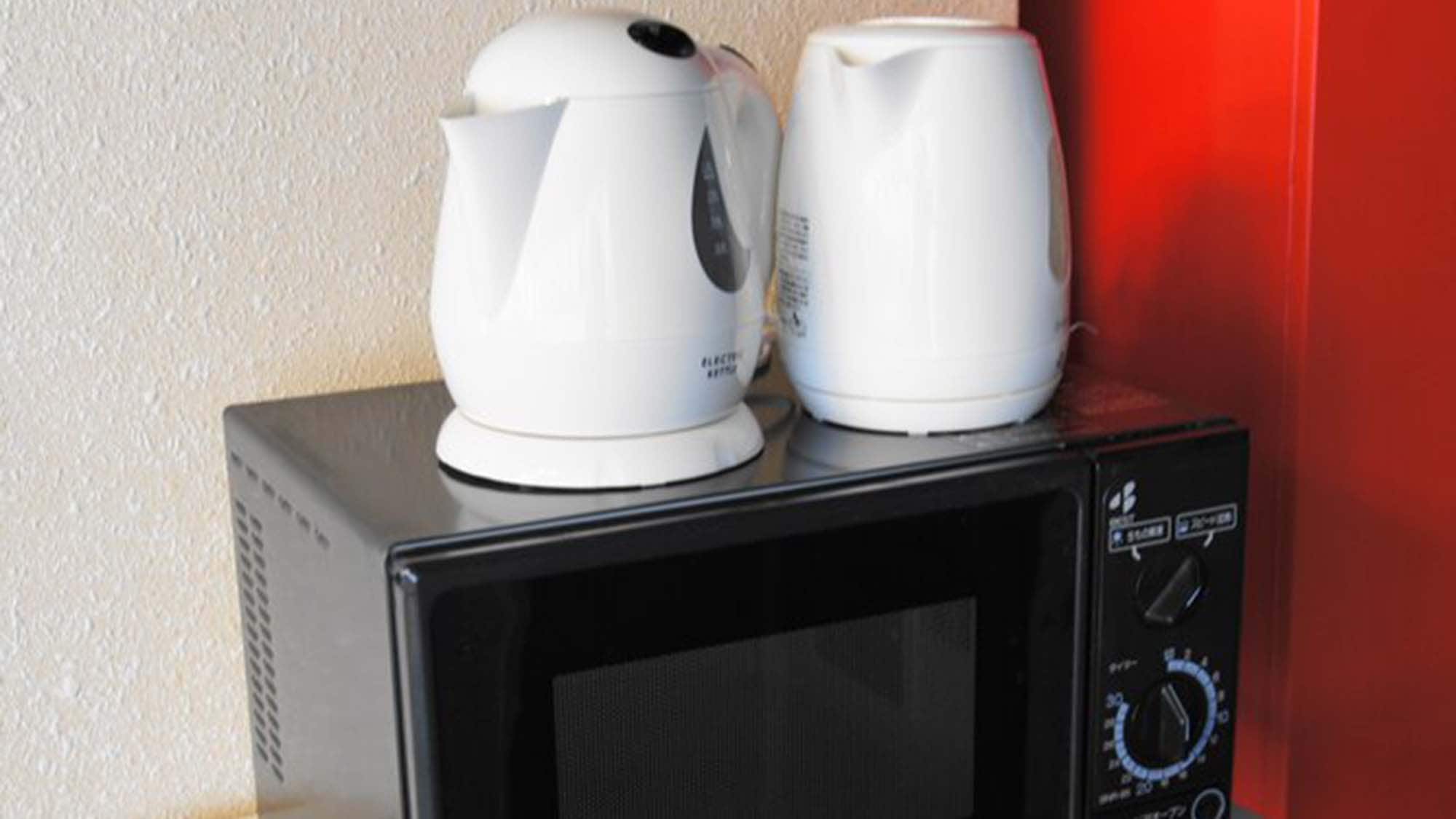 ・配備電熱水壺和微波爐