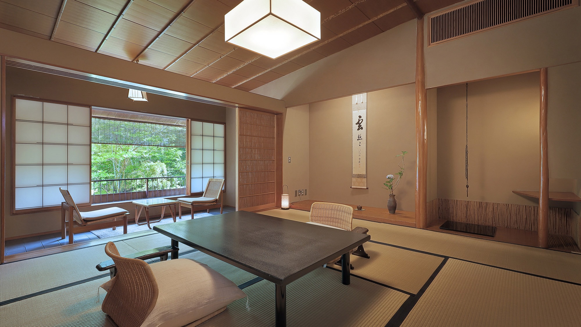 [Kaede no Ma] Japanese-style room with cypress bath (66 square meters)