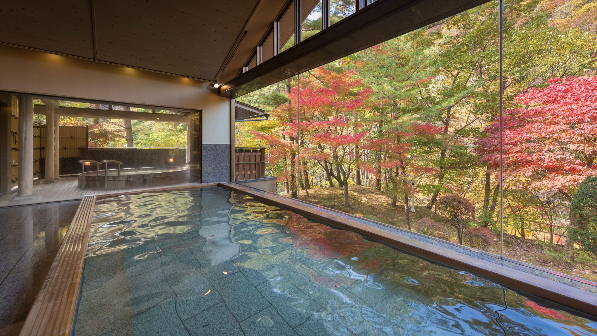 Large public bath "Torotoro no Yu"